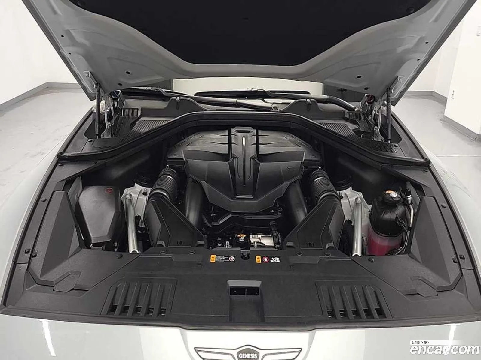 Genesis Gv80 Coupe 35T E-SC Gasoline 4Wd - фотография 1563633