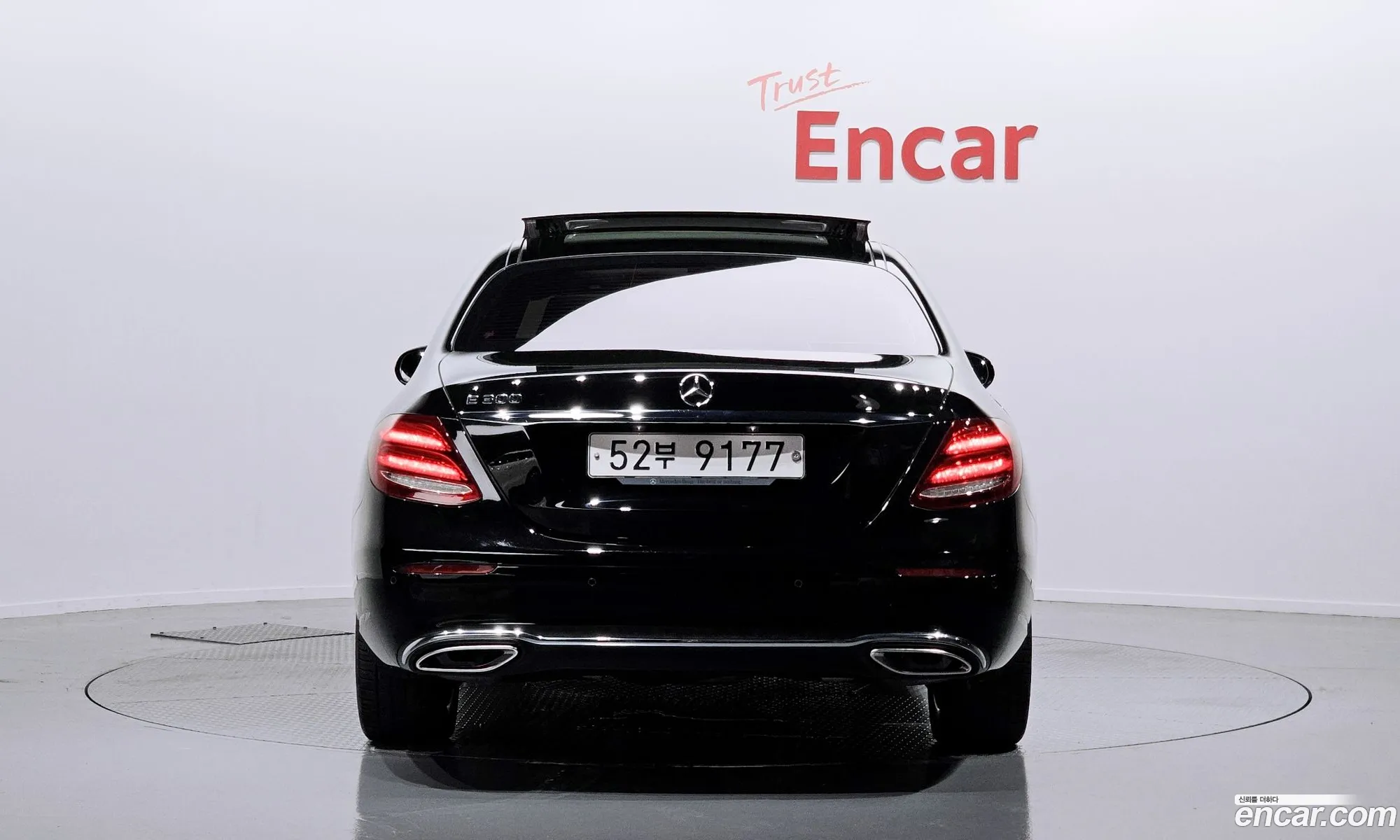Mercedes-Benz E-Klasse E300 Avantgarde 2017 - фотография 16237809