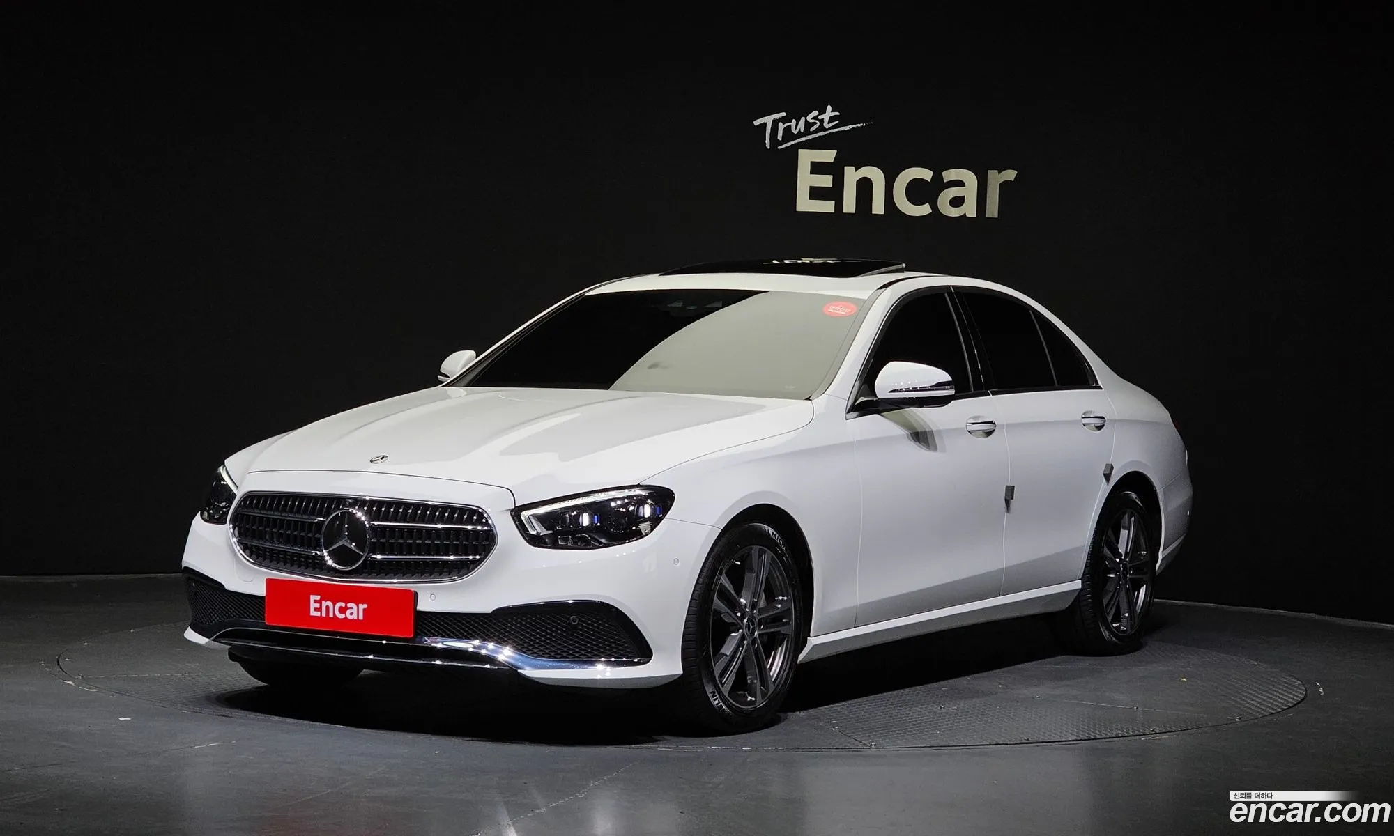 Mercedes-Benz E-Klasse V W213 S213 C238 E350 4Matic Avant Garde 2021 - фотография 16452002