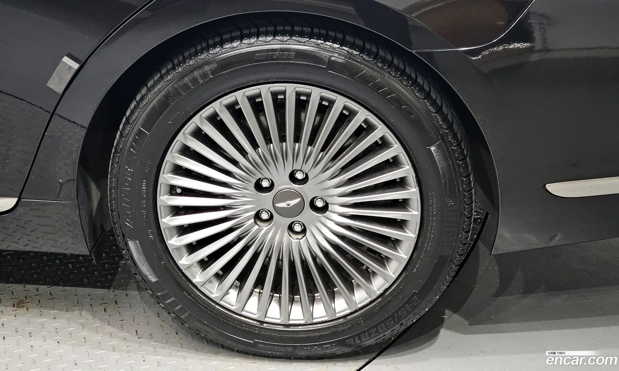 Genesis G90 38 Awd Luxury - фотография 1428450