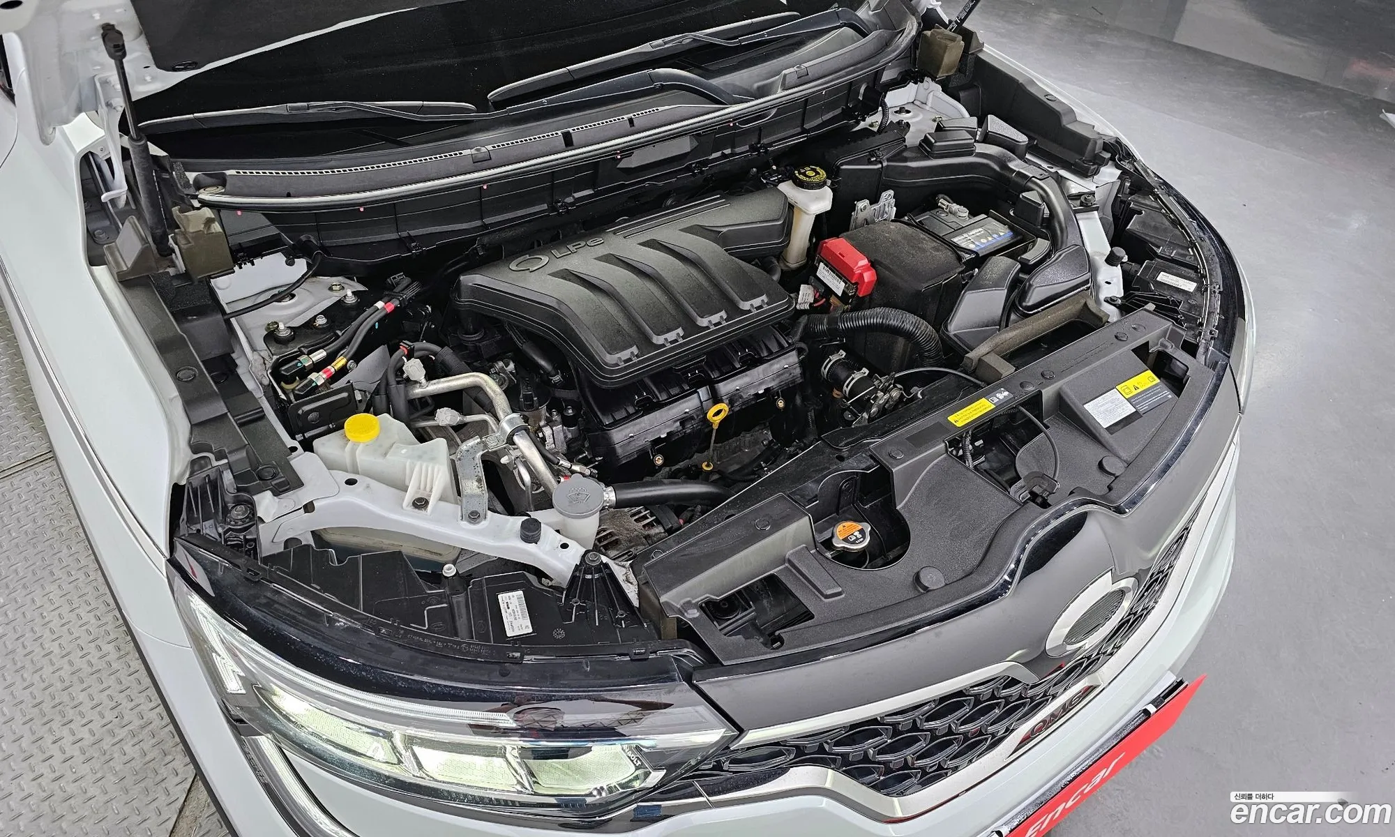 Renault Samsung Qm6 20 Lpe Re Signature 2Wd 2022 - фотография 13384346