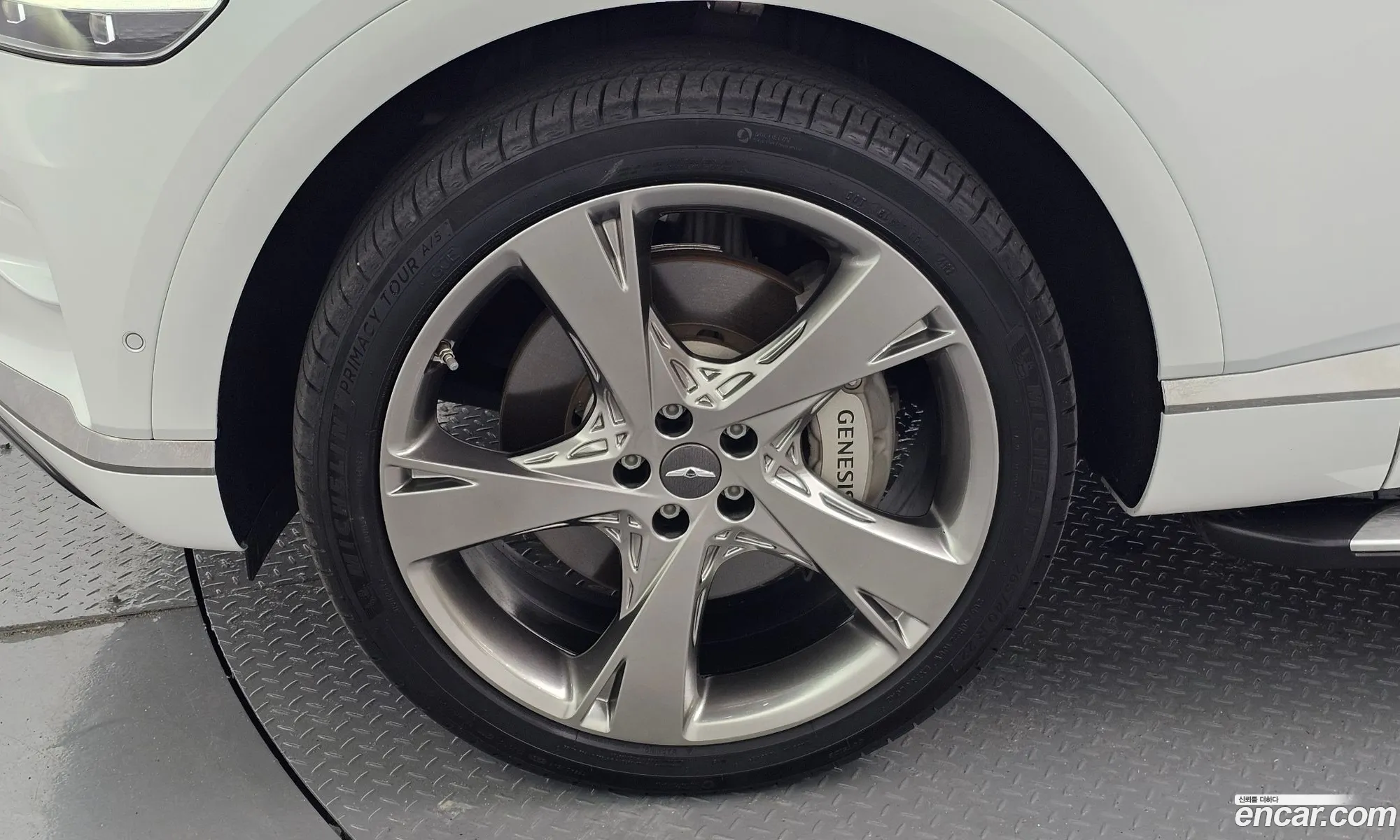 Genesis Gv80 25T Gasoline Awd 2023 - фотография 1483185