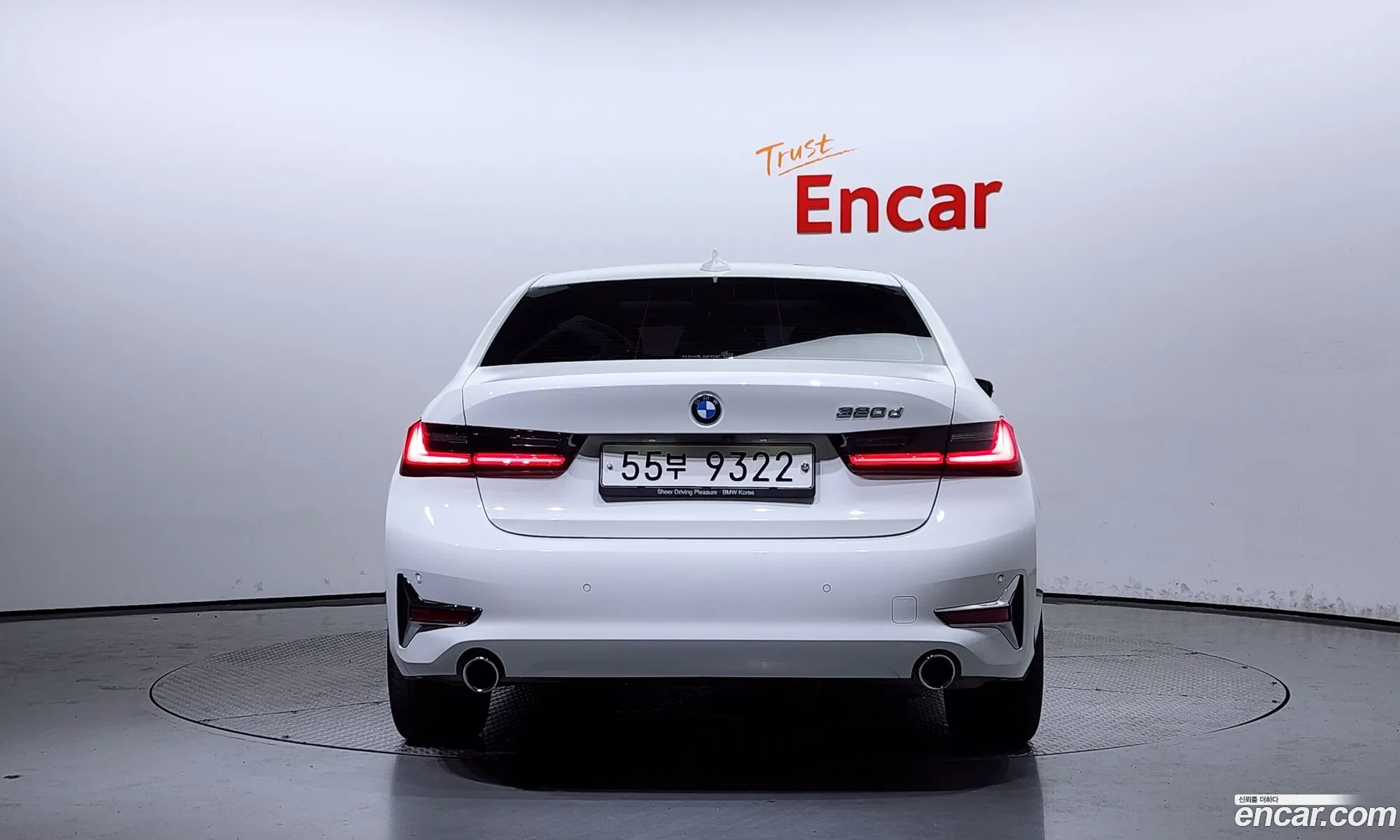 BMW 3Er 320D Luxury 2019 - фотография 19621847