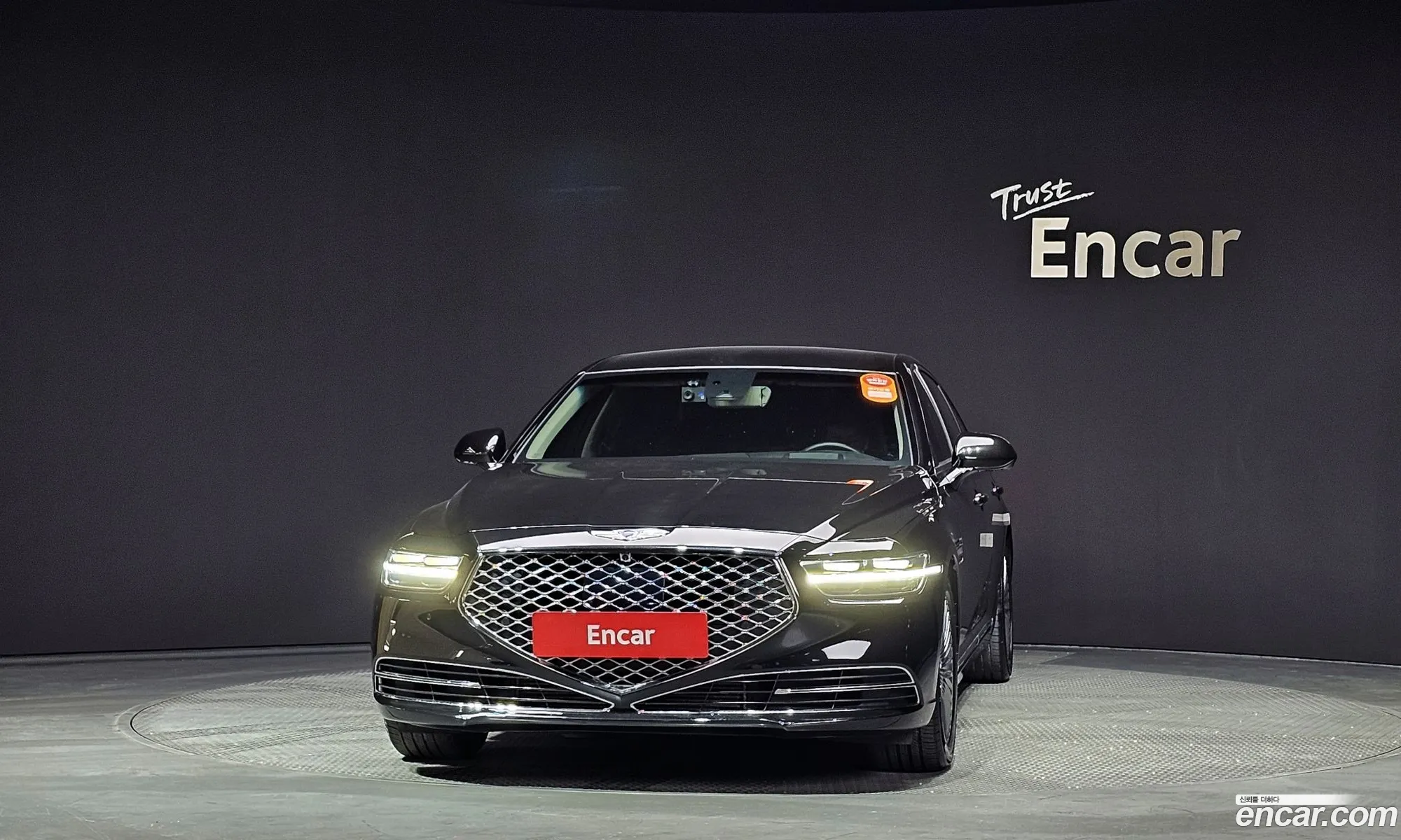 Genesis G90 I 33T Awd 2018 - фотография 1112379
