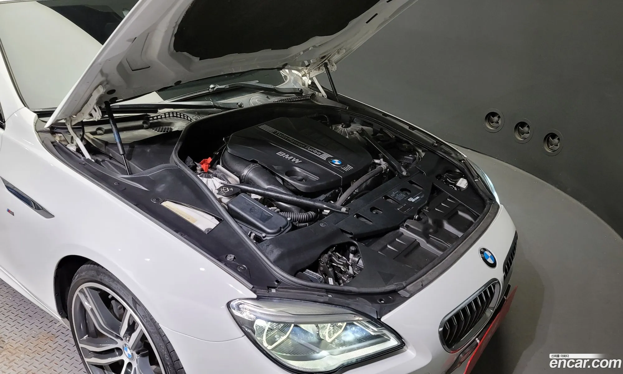BMW 6Er 640D xDrive M Sports Limited Gran Coupe 2018 - фотография 18913366