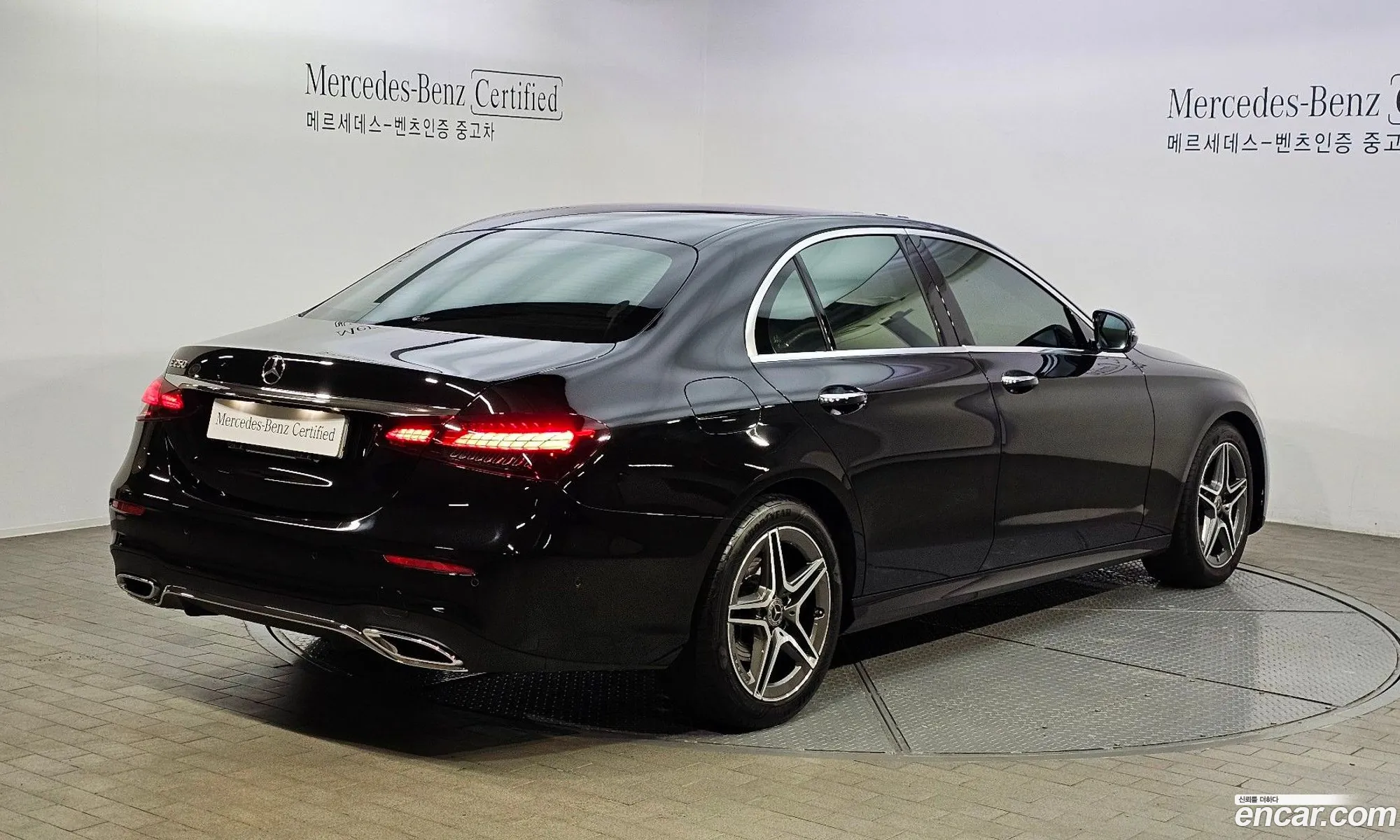 Mercedes-Benz E-Klasse E250 Amg Line 2023 - фотография 16425718