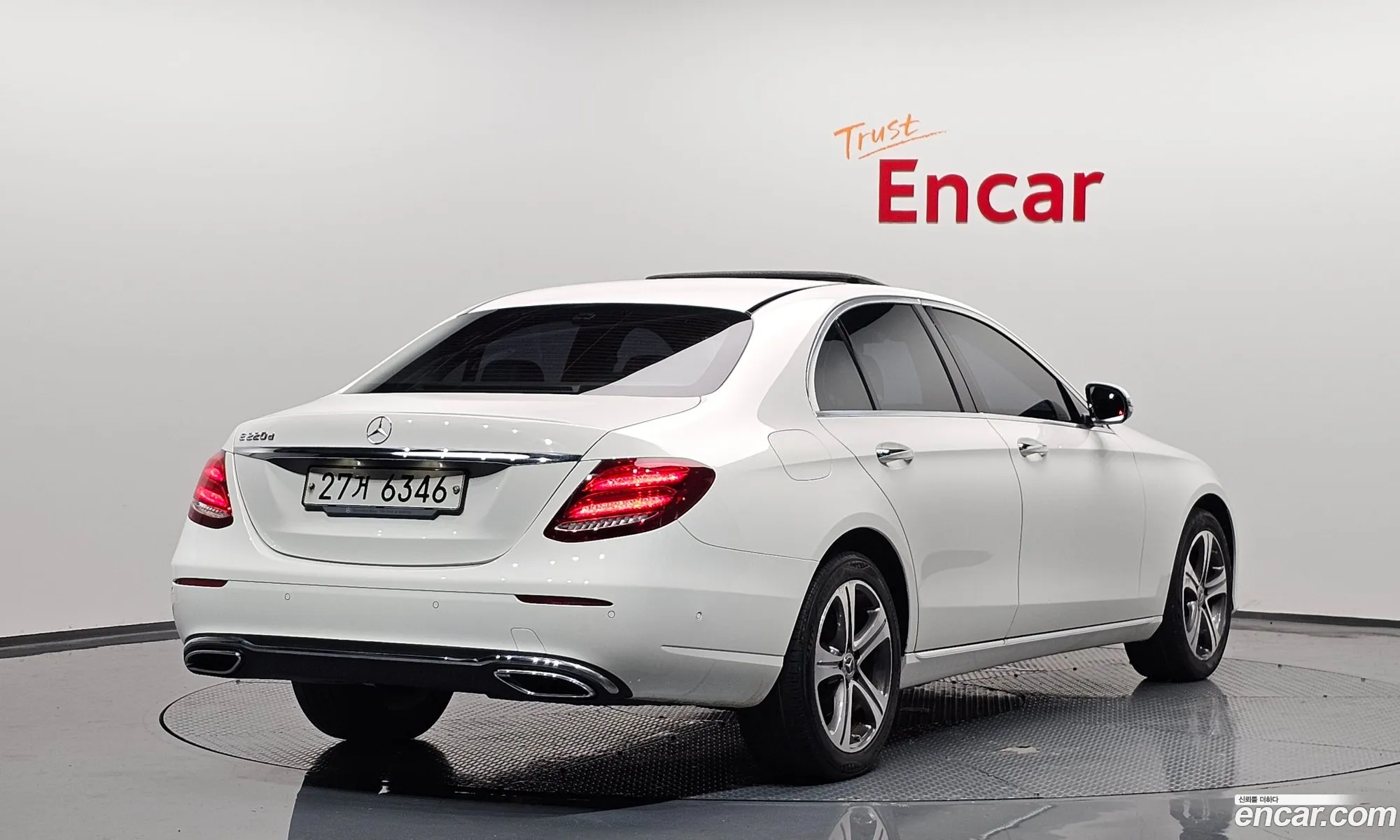 Mercedes-Benz E-Klasse V W213 S213 C238 E220D Avant Garde 2019 - фотография 16353057