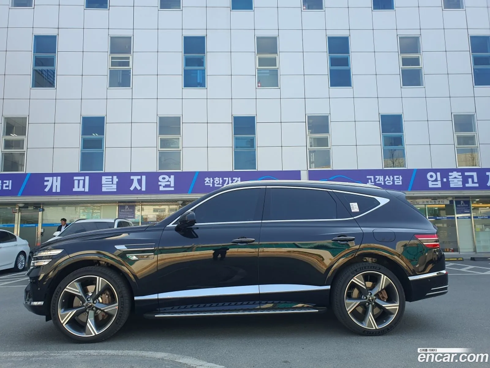 Genesis Gv80 35T Gasoline Awd 2023 - фотография 1483209
