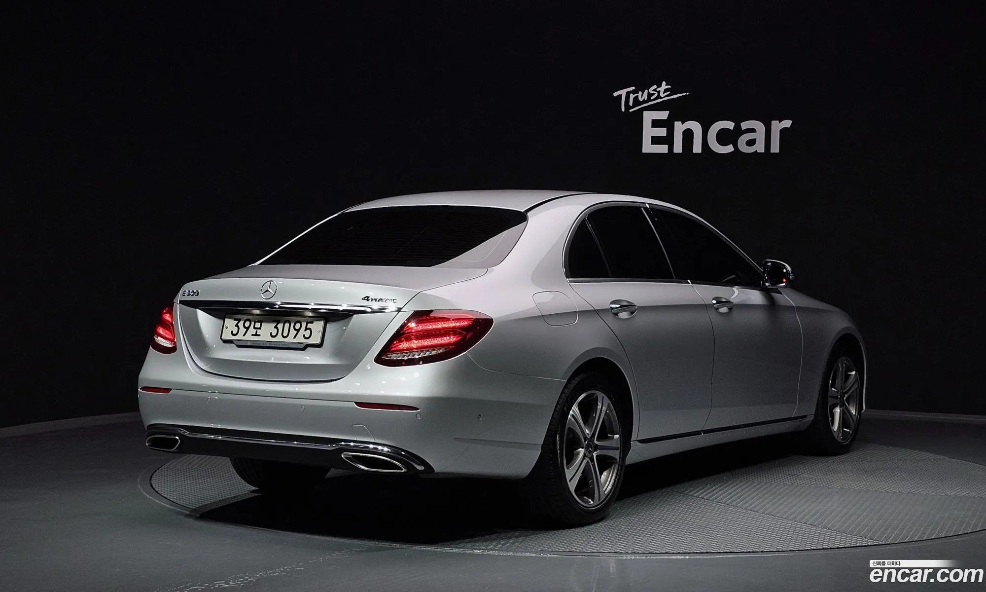 Mercedes-Benz E-Klasse V W213 S213 C238 E300 4Matic Avant Garde 2018 - фотография 16353117