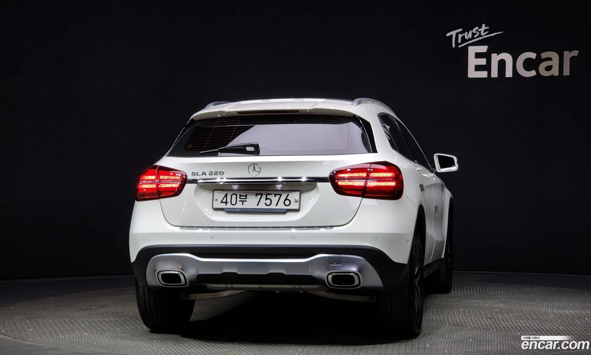 Mercedes-Benz Gla-Klasse I X156 Gla220 Premium 2017 - фотография 16430068