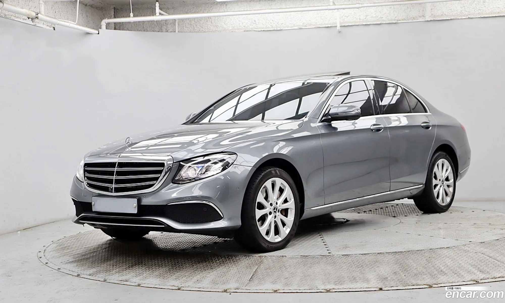 Mercedes-Benz E-Klasse V W213 S213 C238 E300 4Matic Exclusive Standard 2018 - фотография 16425669