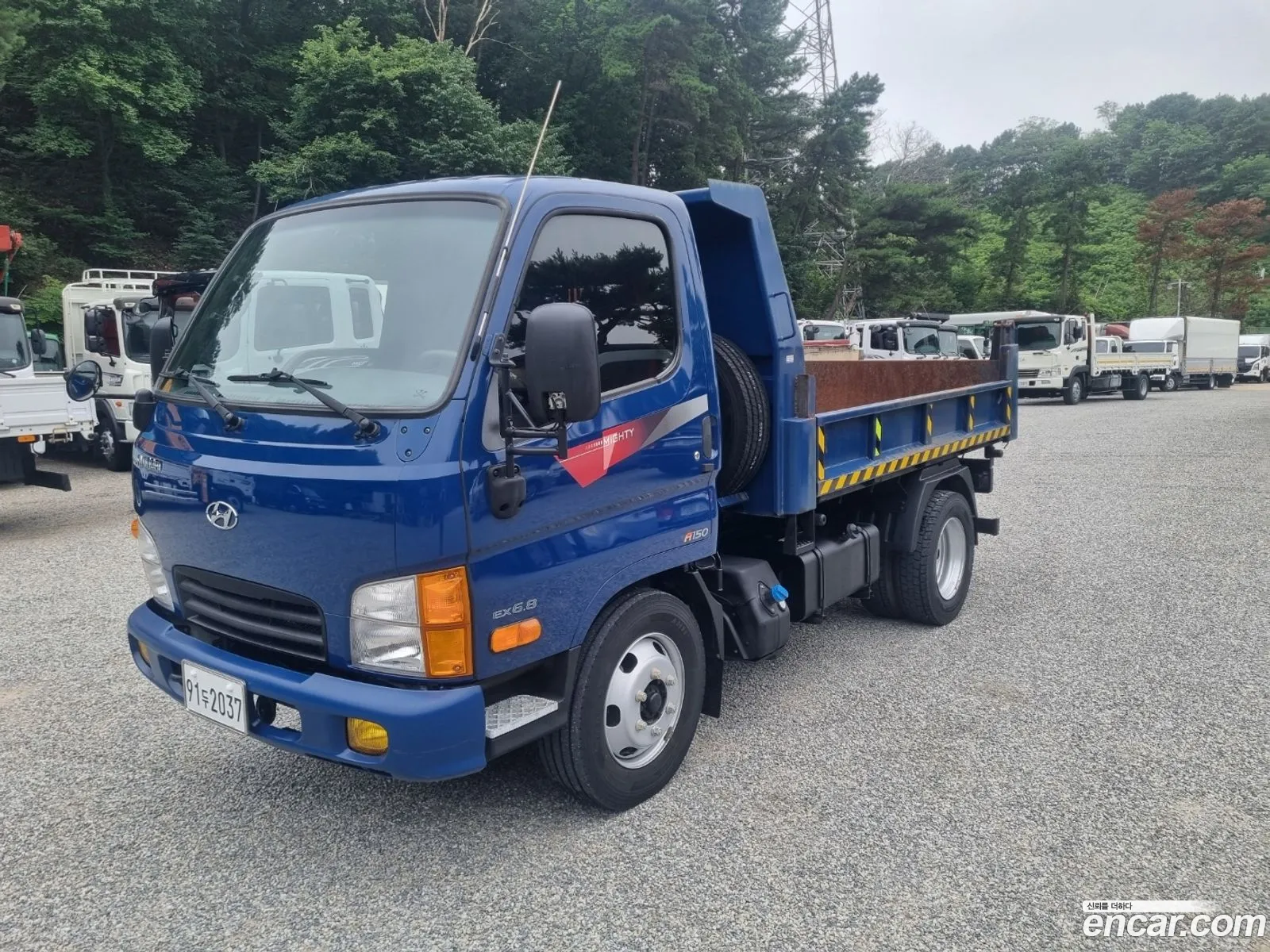 Bongo Iii Cargo Cargo Truck 1 Ton King Cap Crdi - фотография 209207