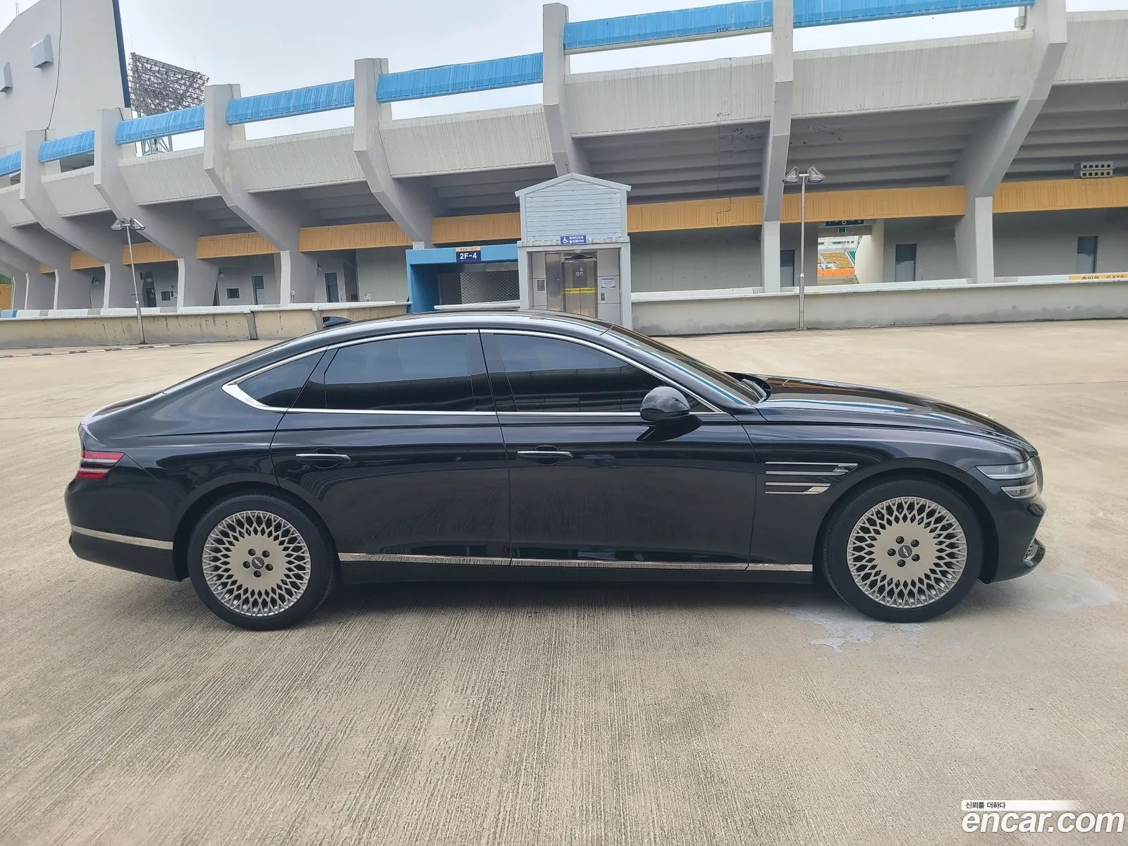 Genesis G80 Ii Gasoline 35 Turbo Awd 2022 - фотография 1428436