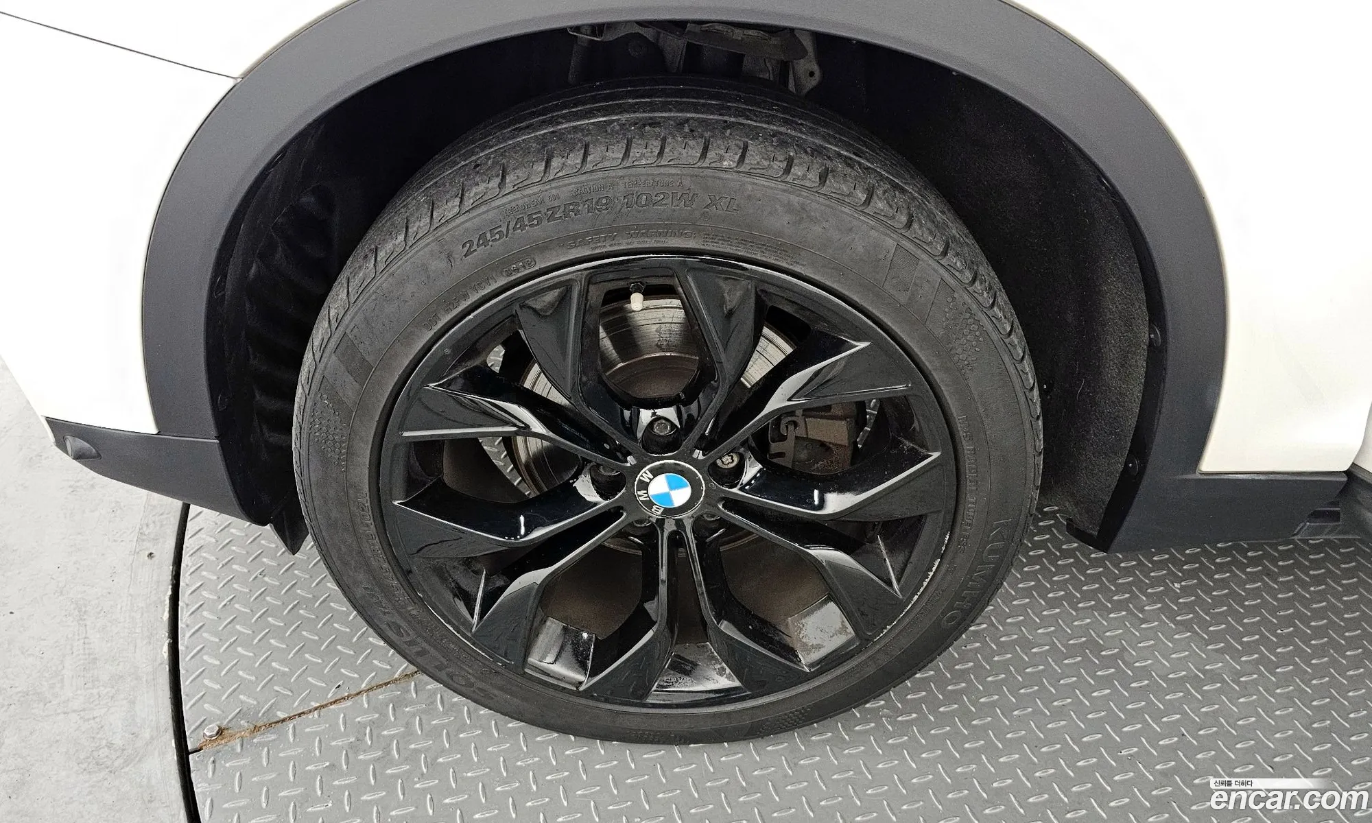 BMW X4 xDrive20D 2016 - фотография 18942407