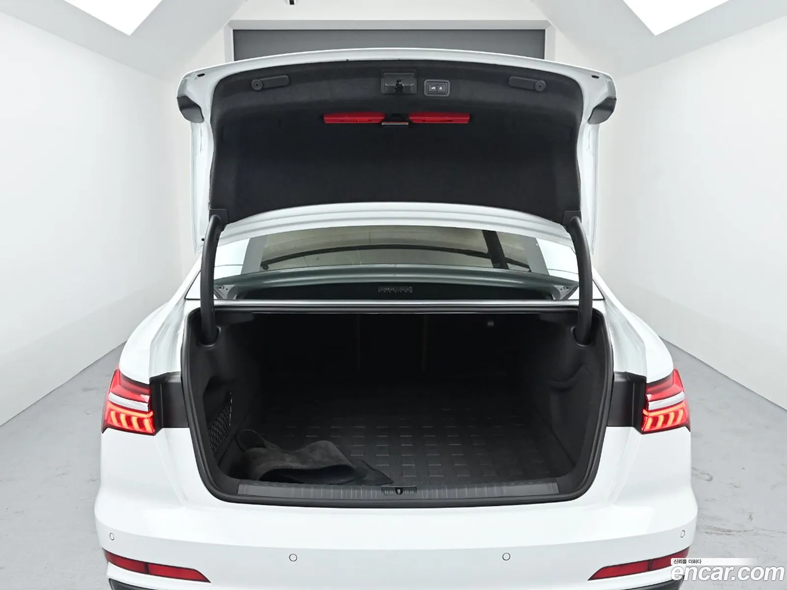 Korex Auto Trade - фотография 7043679
