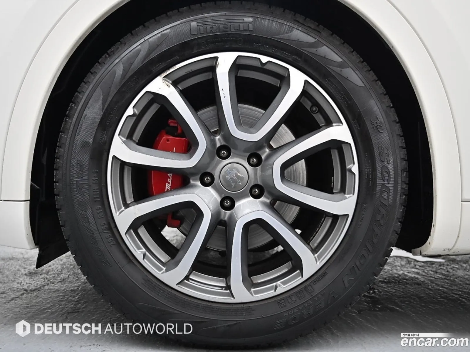 Maserati Levante I 30 Awd Luxury 2017 - фотография 4596943