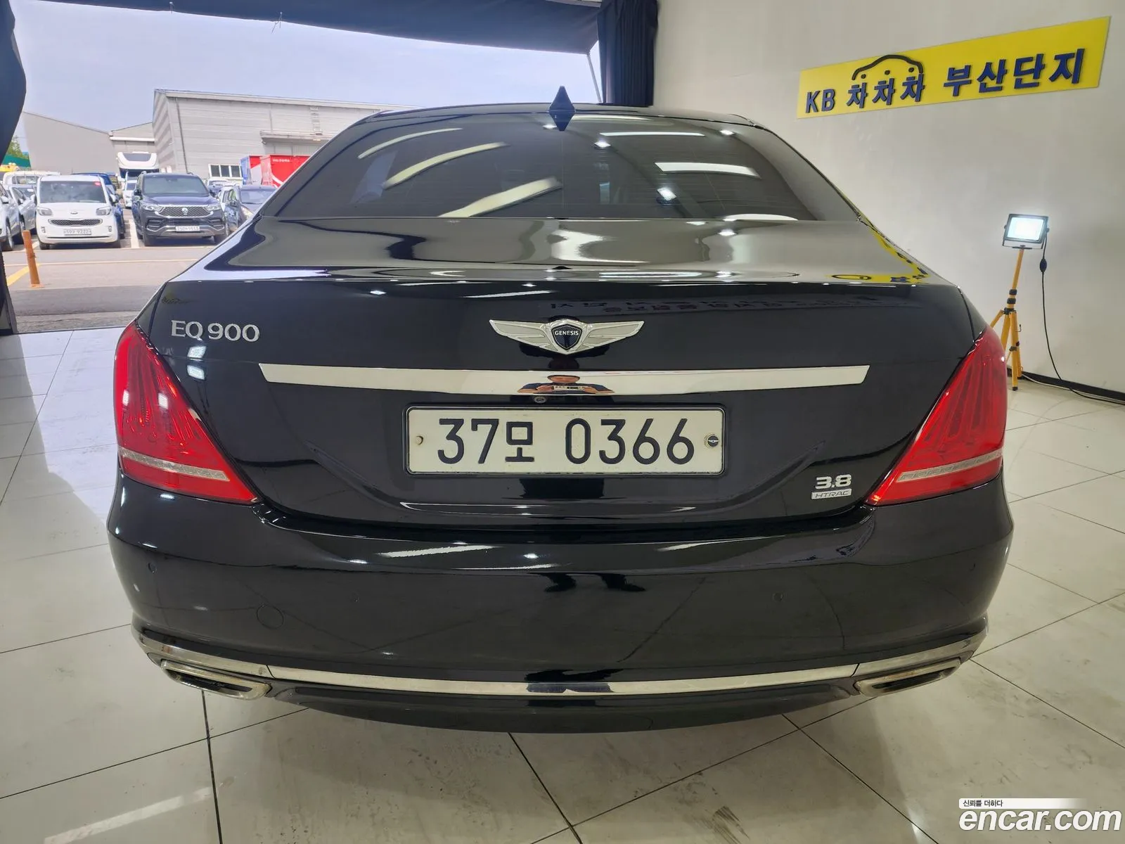 Genesis G90 I 38 Gdi Awd 2016 - фотография 1391714