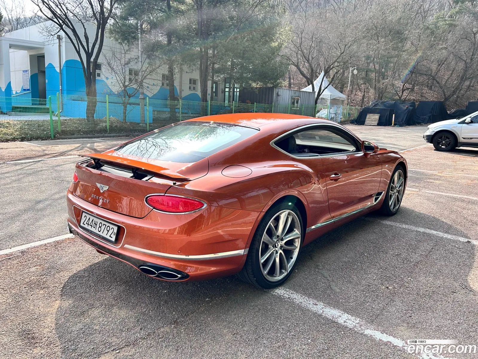 Bentley Continental 40 Gt 2020 - фотография 14647306