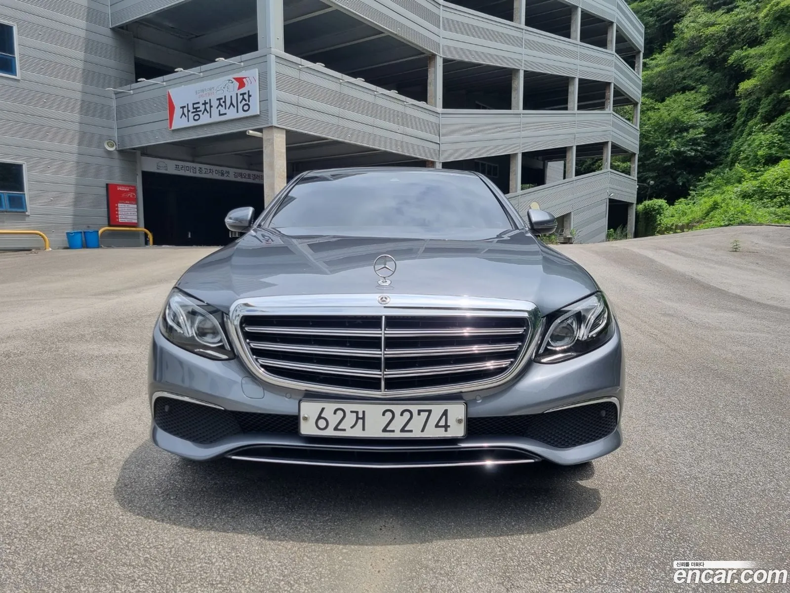 Mercedes-Benz E-Klasse V W213 S213 C238 E220D Exclusive 2019 - фотография 16414343