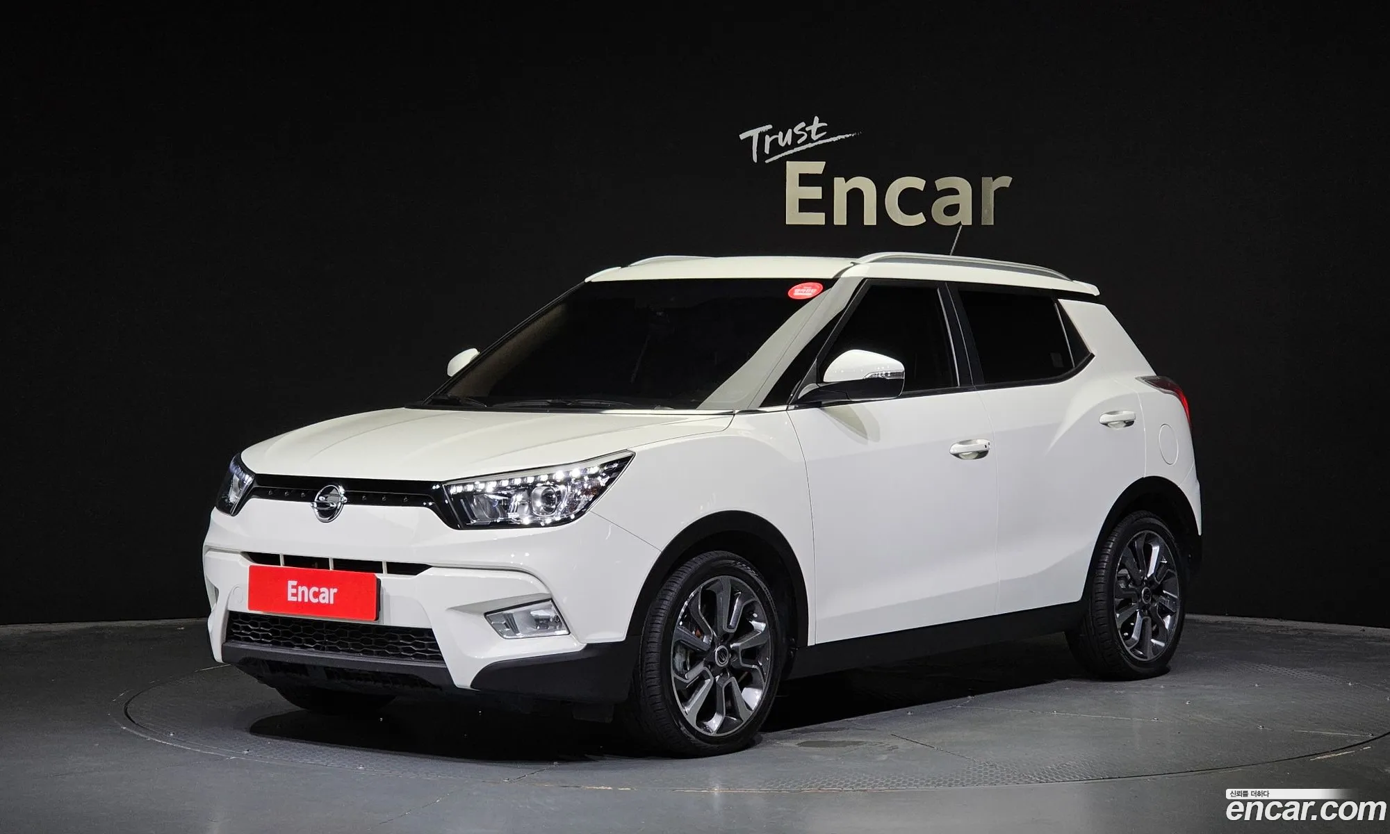 Ssangyong Tivoli Tivoli Lx 4Wd 2016 - фотография 7884253