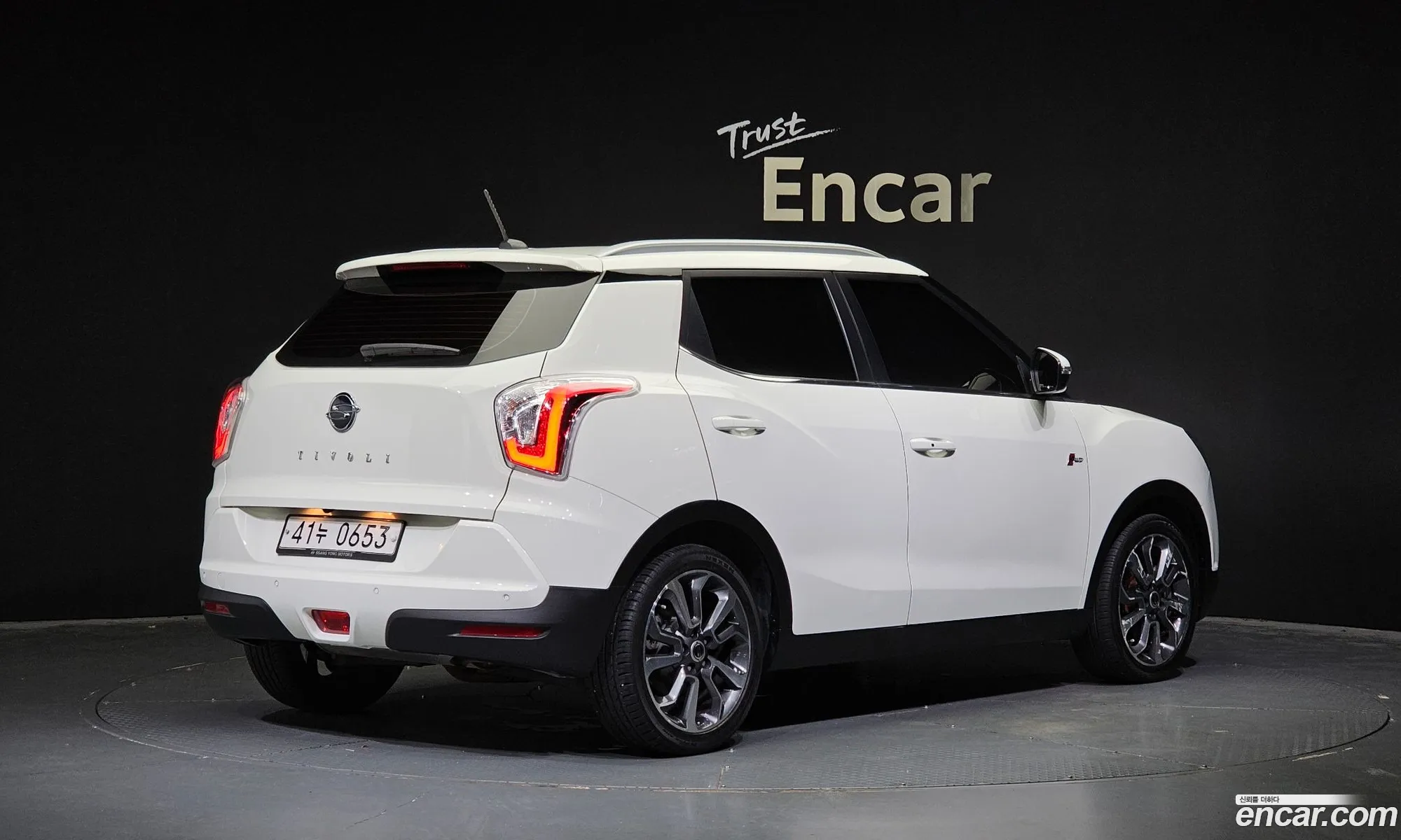 Ssangyong Tivoli Tivoli Lx 4Wd 2016 - фотография 7884254