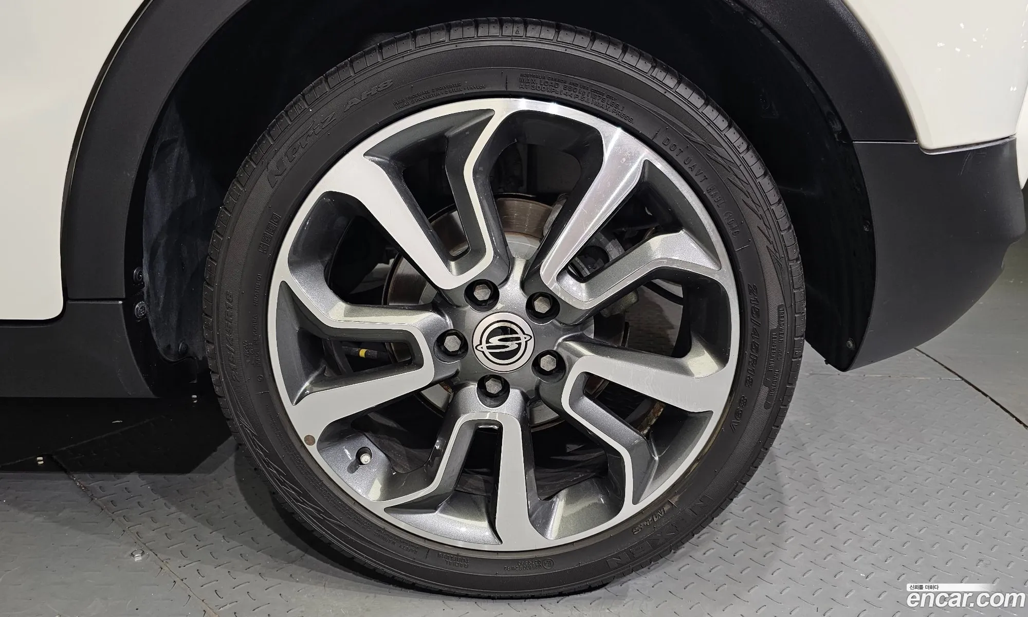 Ssangyong Tivoli Tivoli Lx 4Wd 2016 - фотография 7884257