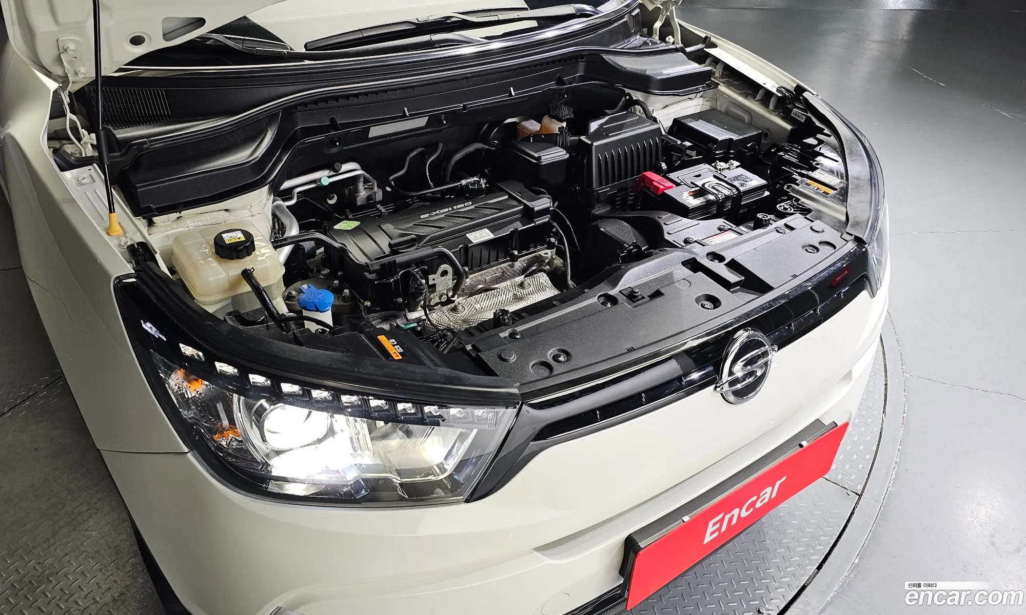 Ssangyong Tivoli Tivoli Lx 4Wd 2016 - фотография 7884258