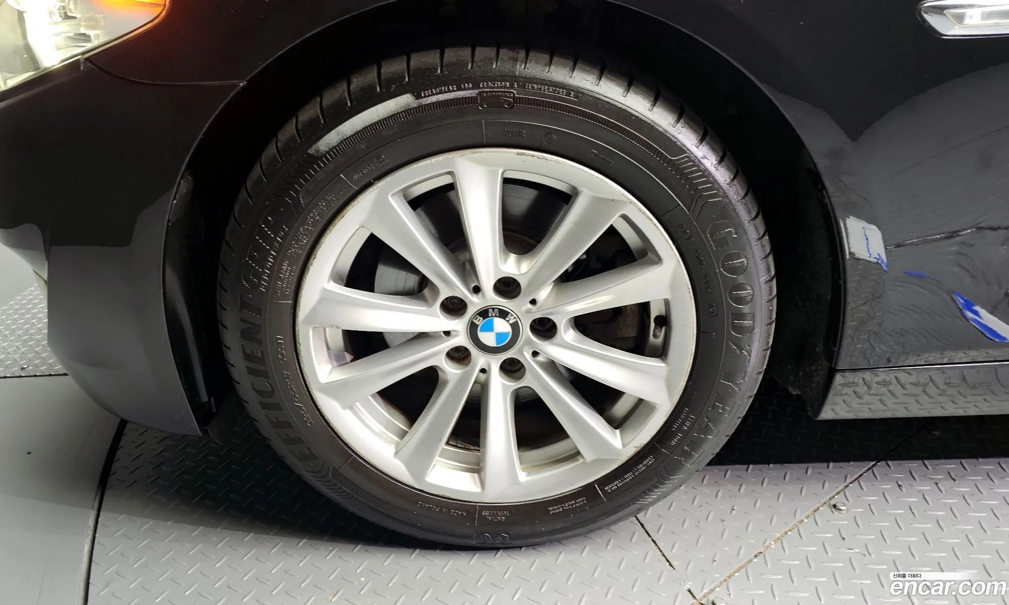 BMW 5Er Vi F10F11F07 520D 2013 - фотография 18542191