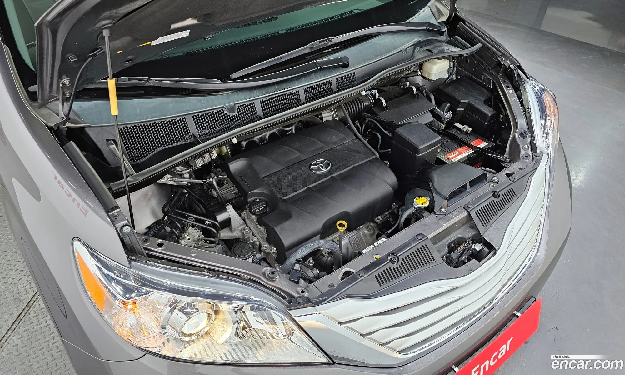 Toyota Sienna Iii 35 Awd 2014 - фотография 14826812