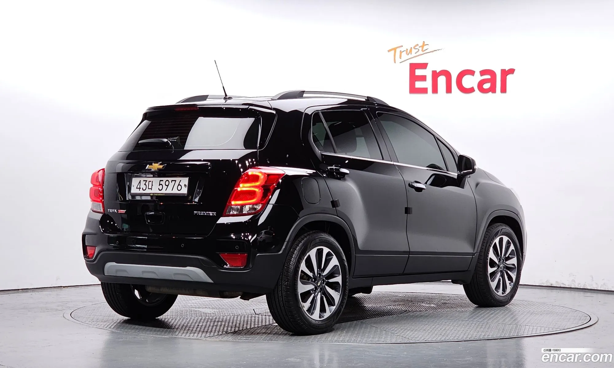Chevrolet Trax I 14 Premier 2019 - фотография 8735402