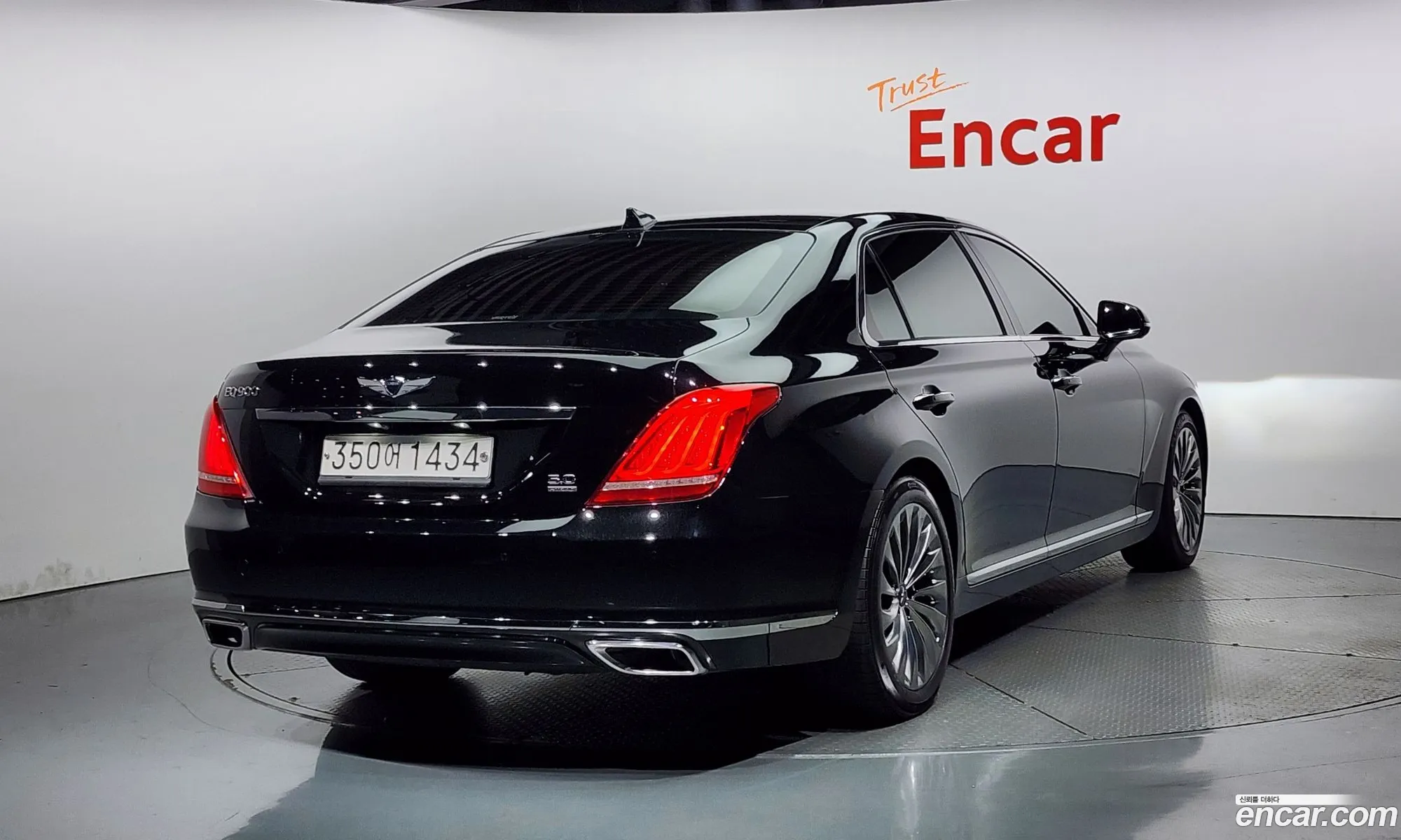 Genesis G90 I 33 T-Gdi Awd 2016 - фотография 1069167