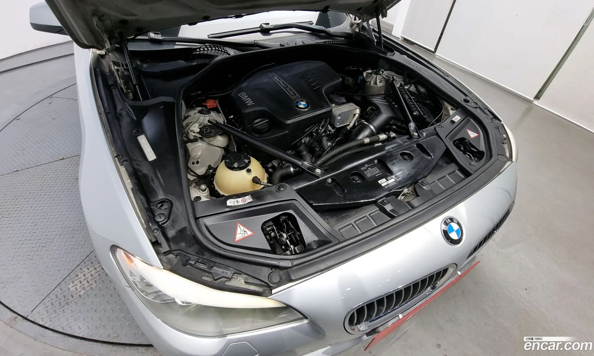 BMW 5Er Vi F10F11F07 528I 2012 - фотография 19607341