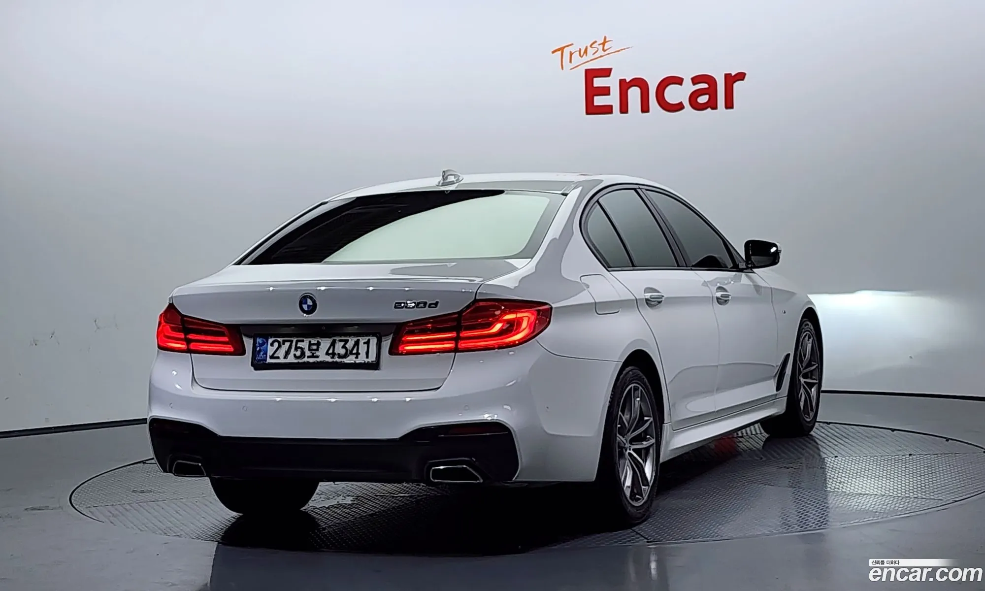 BMW 5Er 520D M Sport Plus 2017 - фотография 19490299