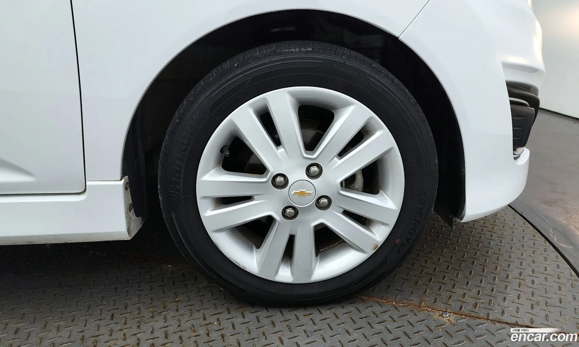 Chevrolet Spark Lt 2015 - фотография 17251349
