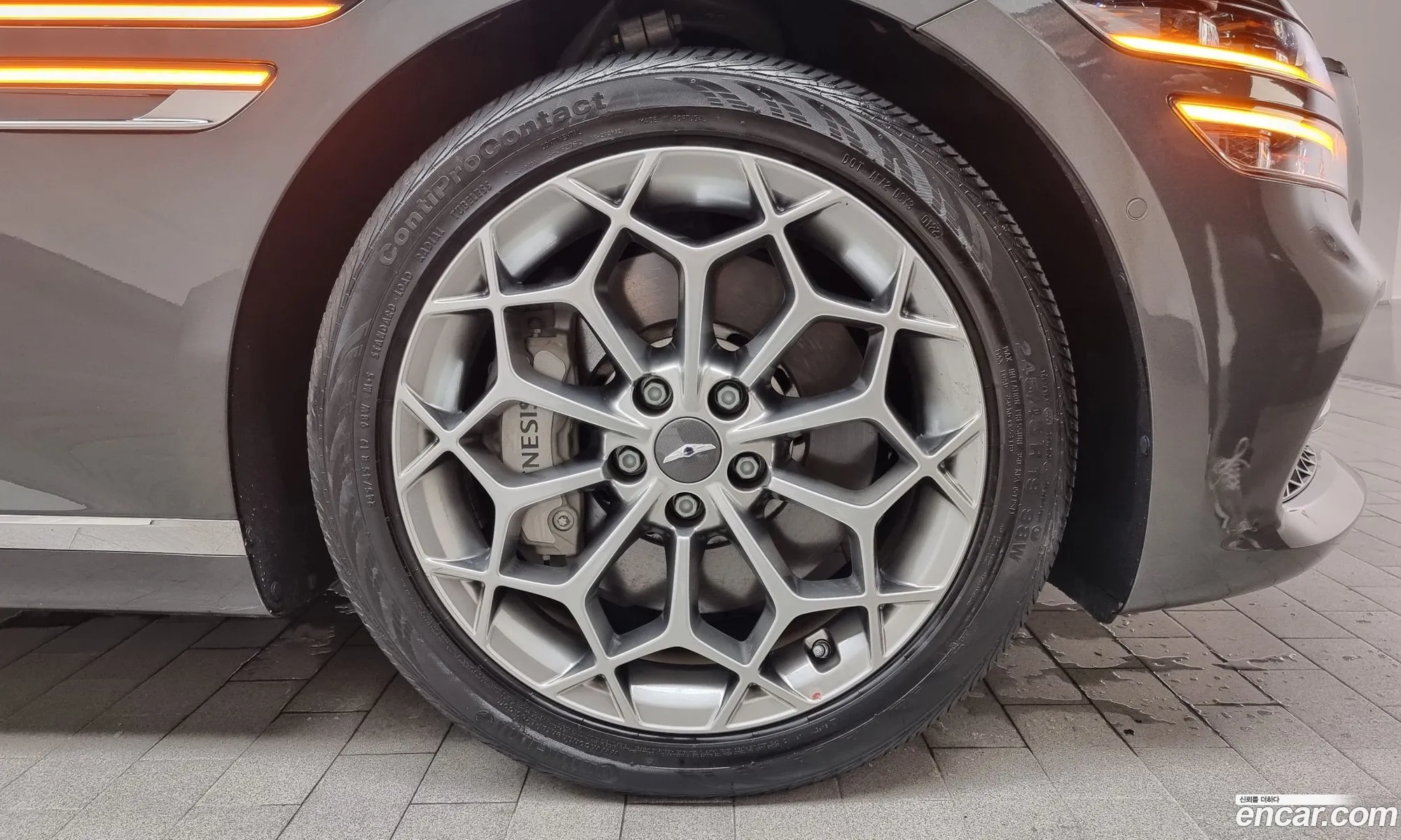 Genesis G80 Ii Gasoline 25 Turbo Awd 2022 - фотография 992855