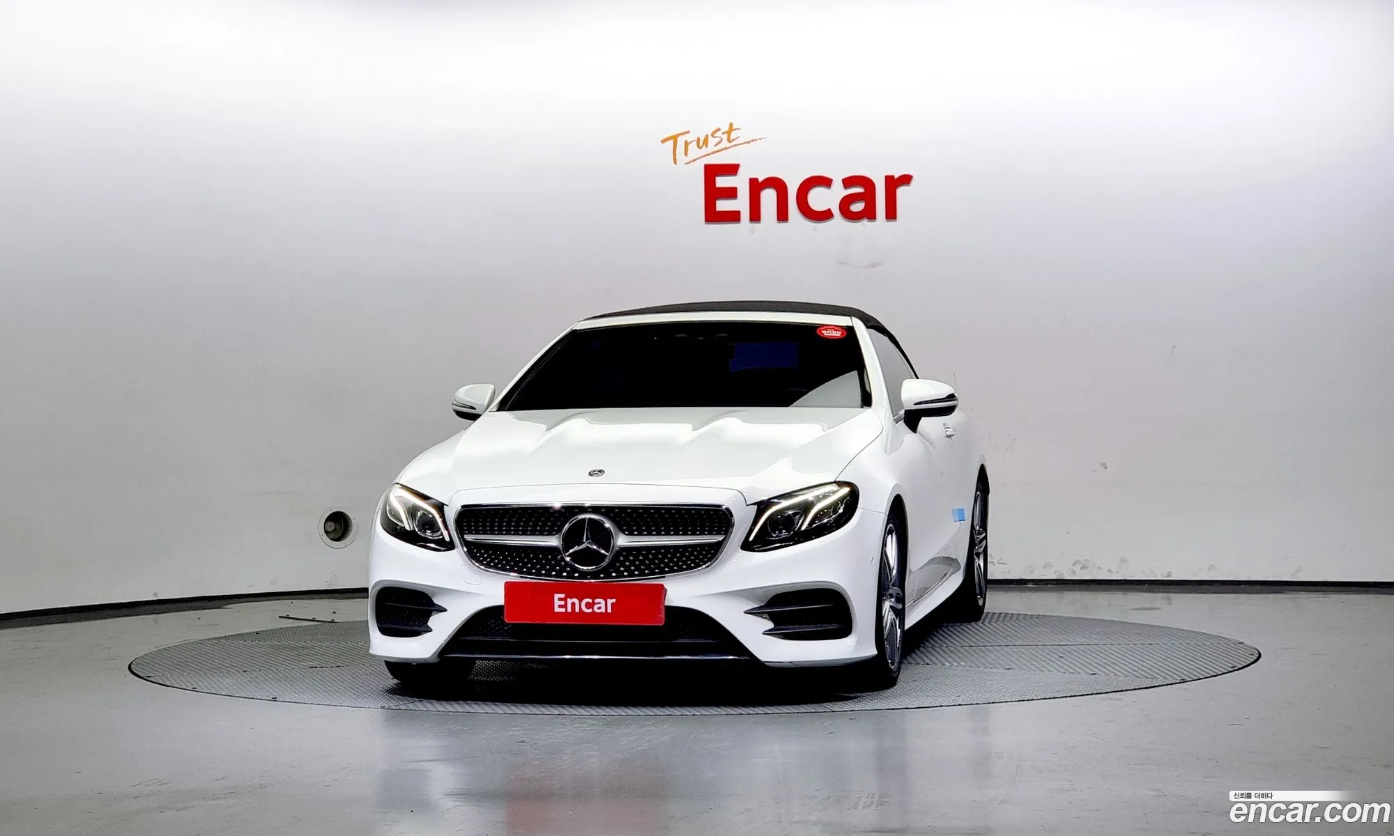 Mercedes E-Class W213 E220D Cabriolet - фотография 16373545