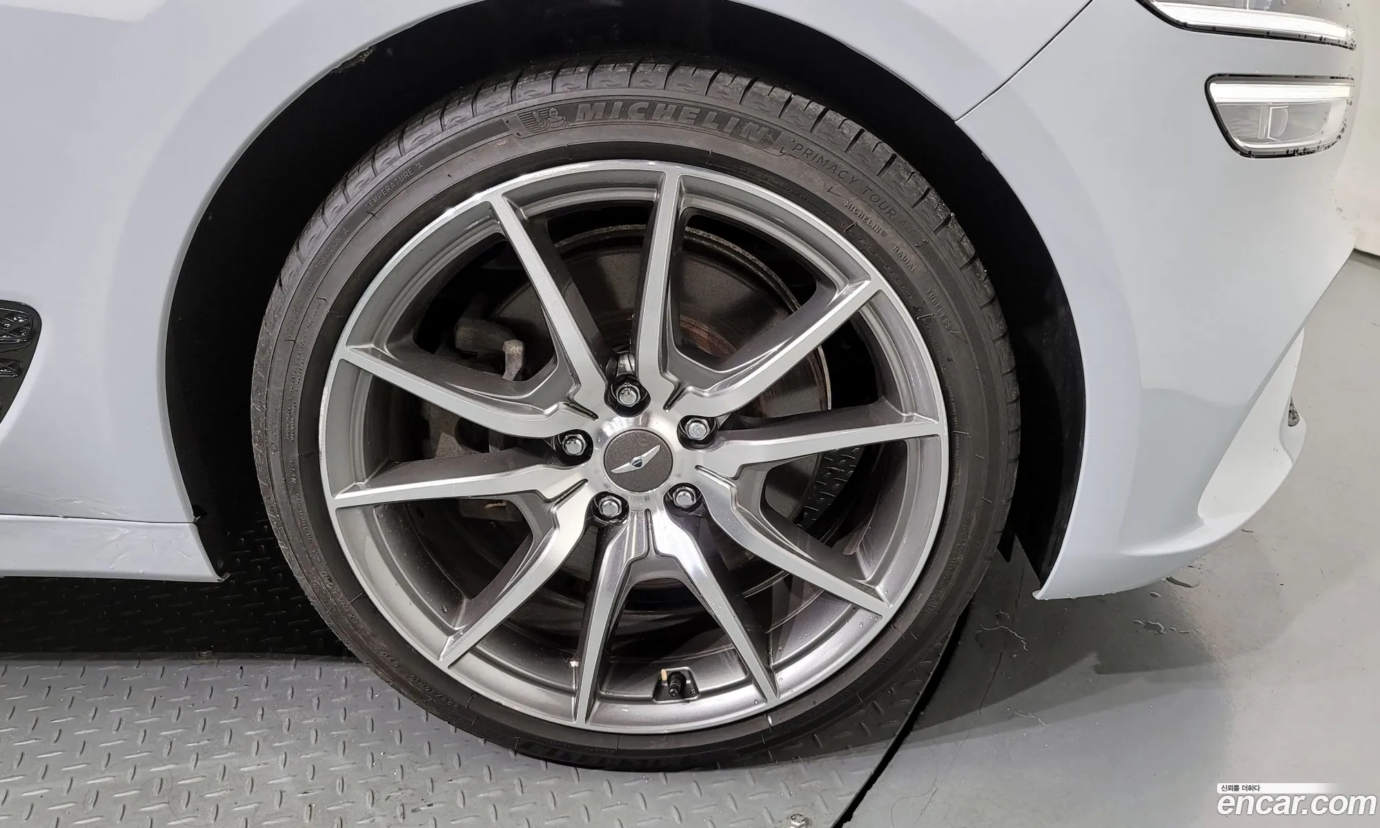 Genesis G70 I Gasoline 33T 2Wd 2021 - фотография 662860