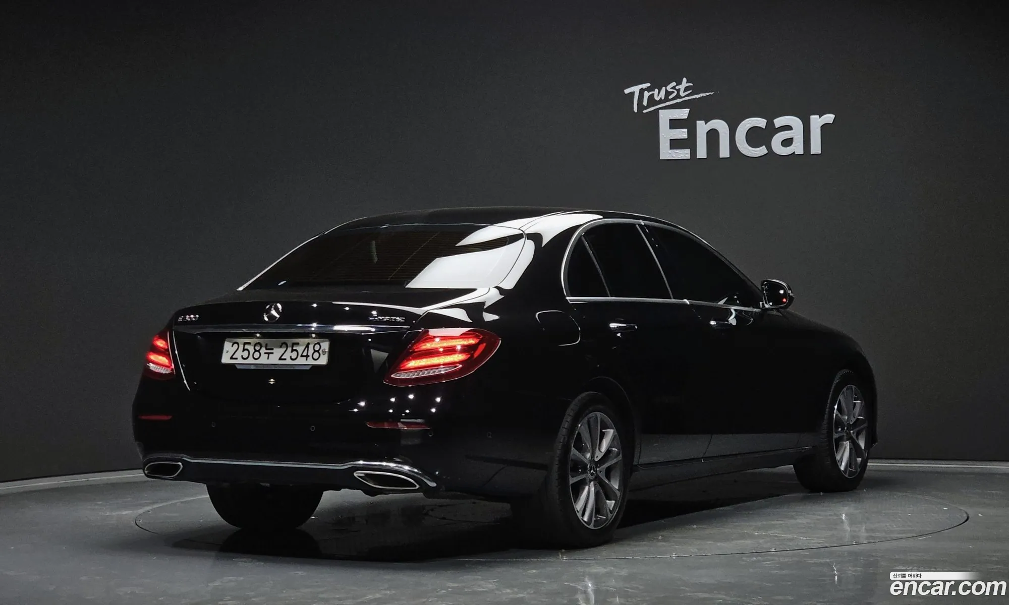 Mercedes-Benz E-Klasse V W213 S213 C238 E300 4Matic Avant Garde 2019 - фотография 14808301