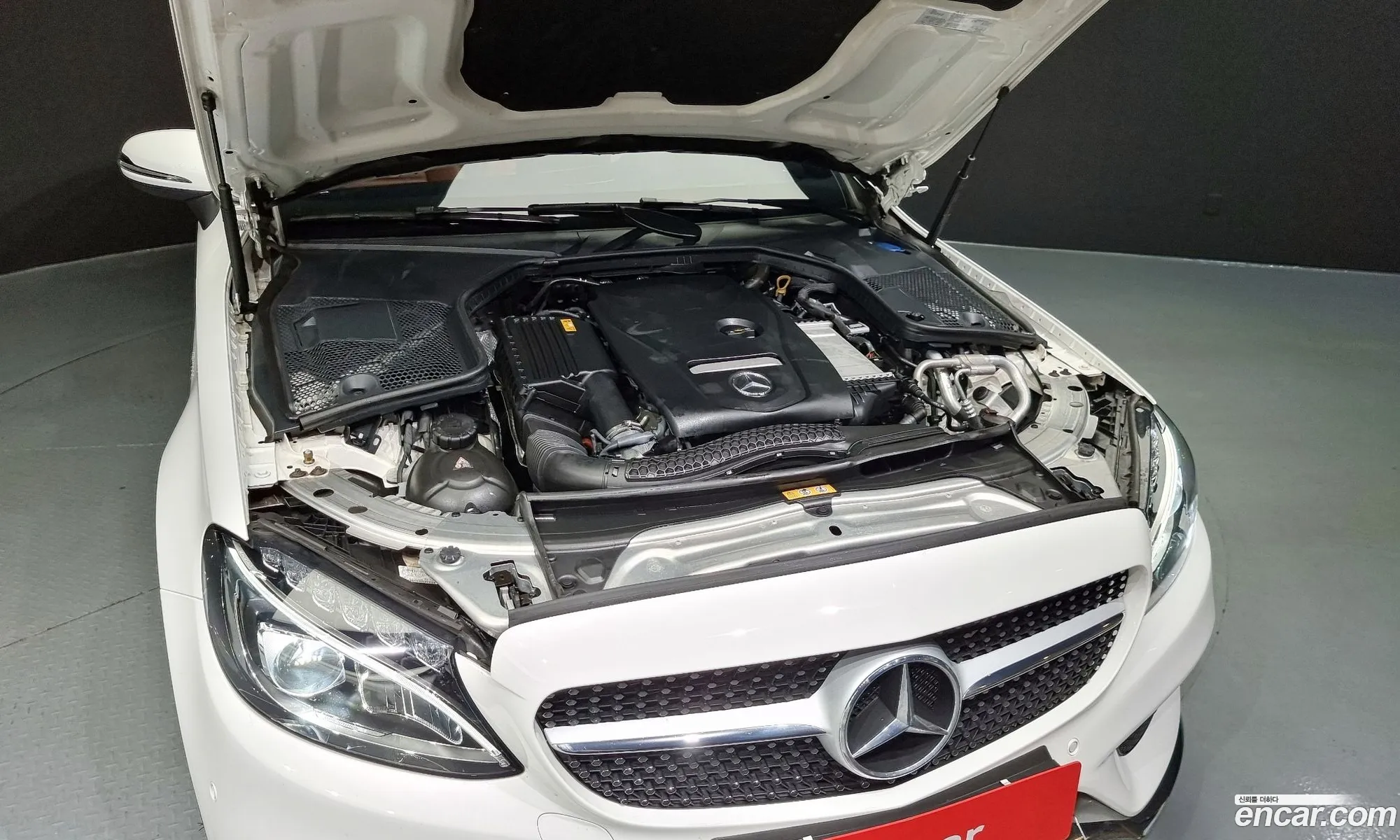 Mercedes-Benz C-Klasse Iv W205 C200 Cabriolet 2018 - фотография 16353085