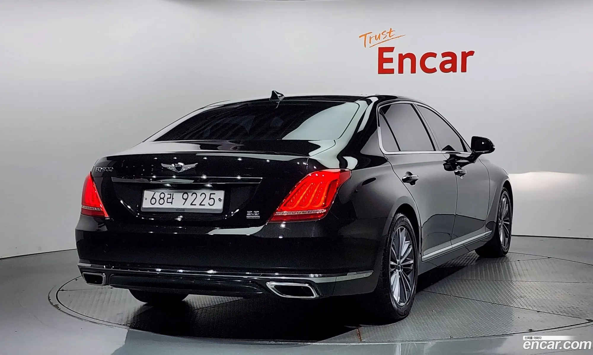 Genesis G90 I 38 Gdi Awd 2018 - фотография 1082777