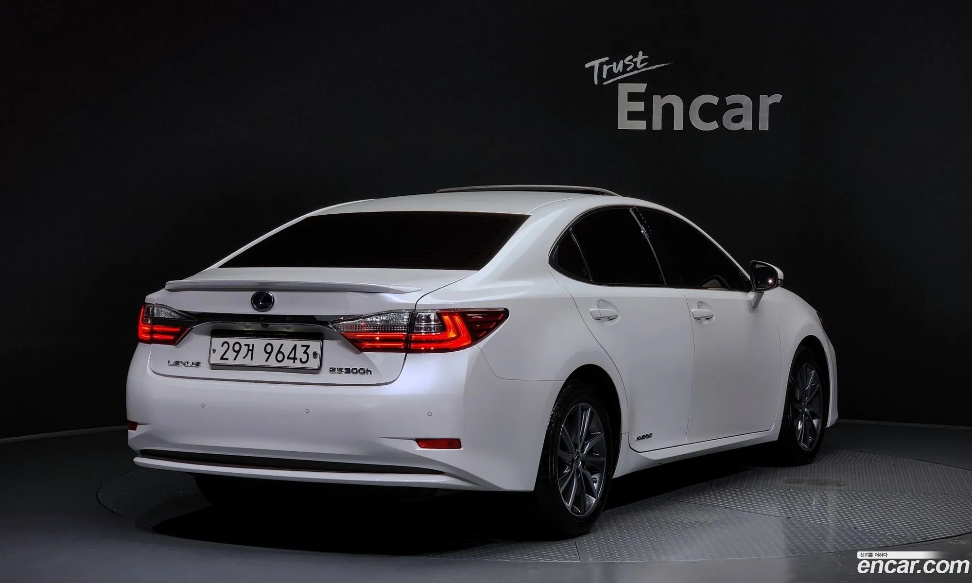 Lexus Es Vi Supreme 2017 - фотография 4613445