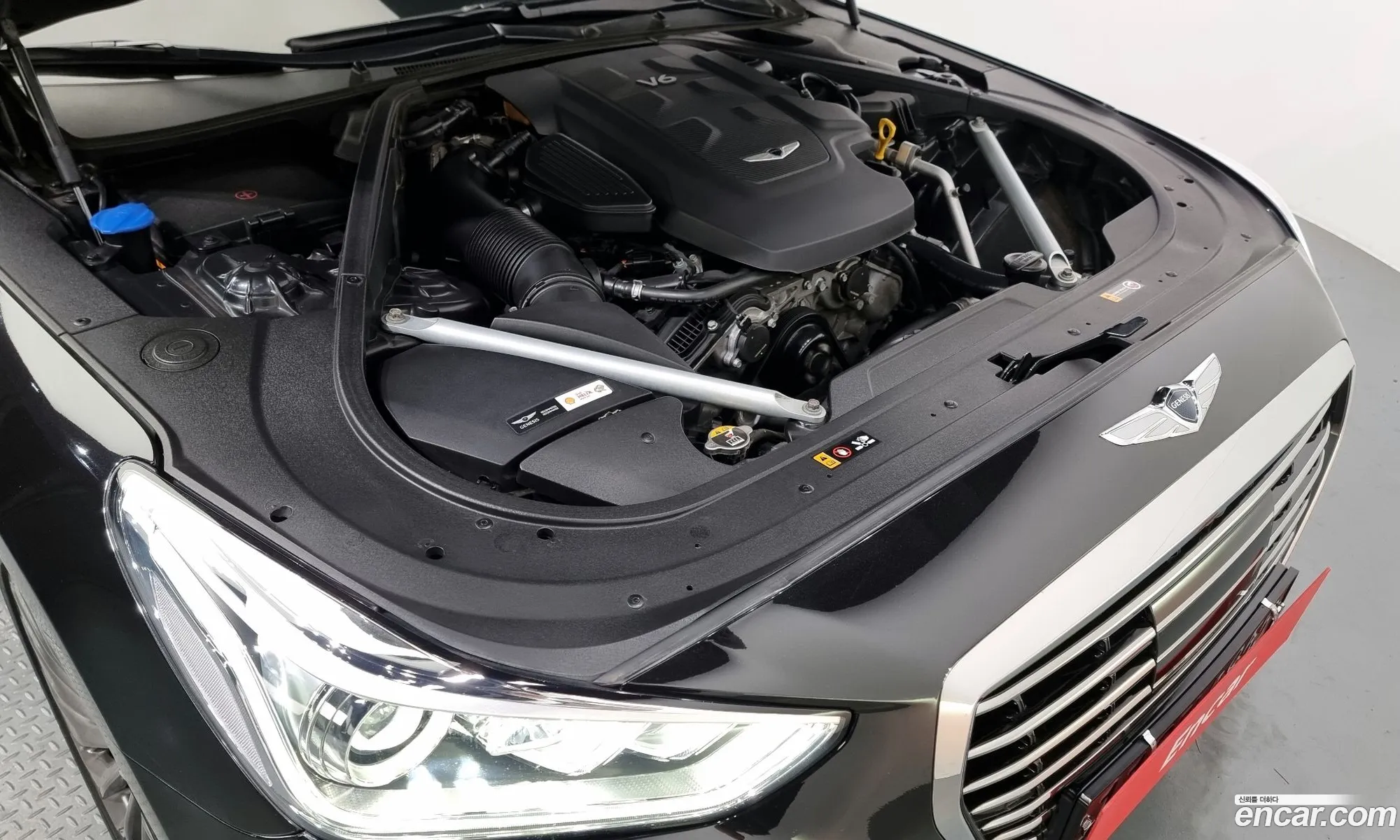 Genesis G90 I 38 Gdi Awd 2018 - фотография 1069111