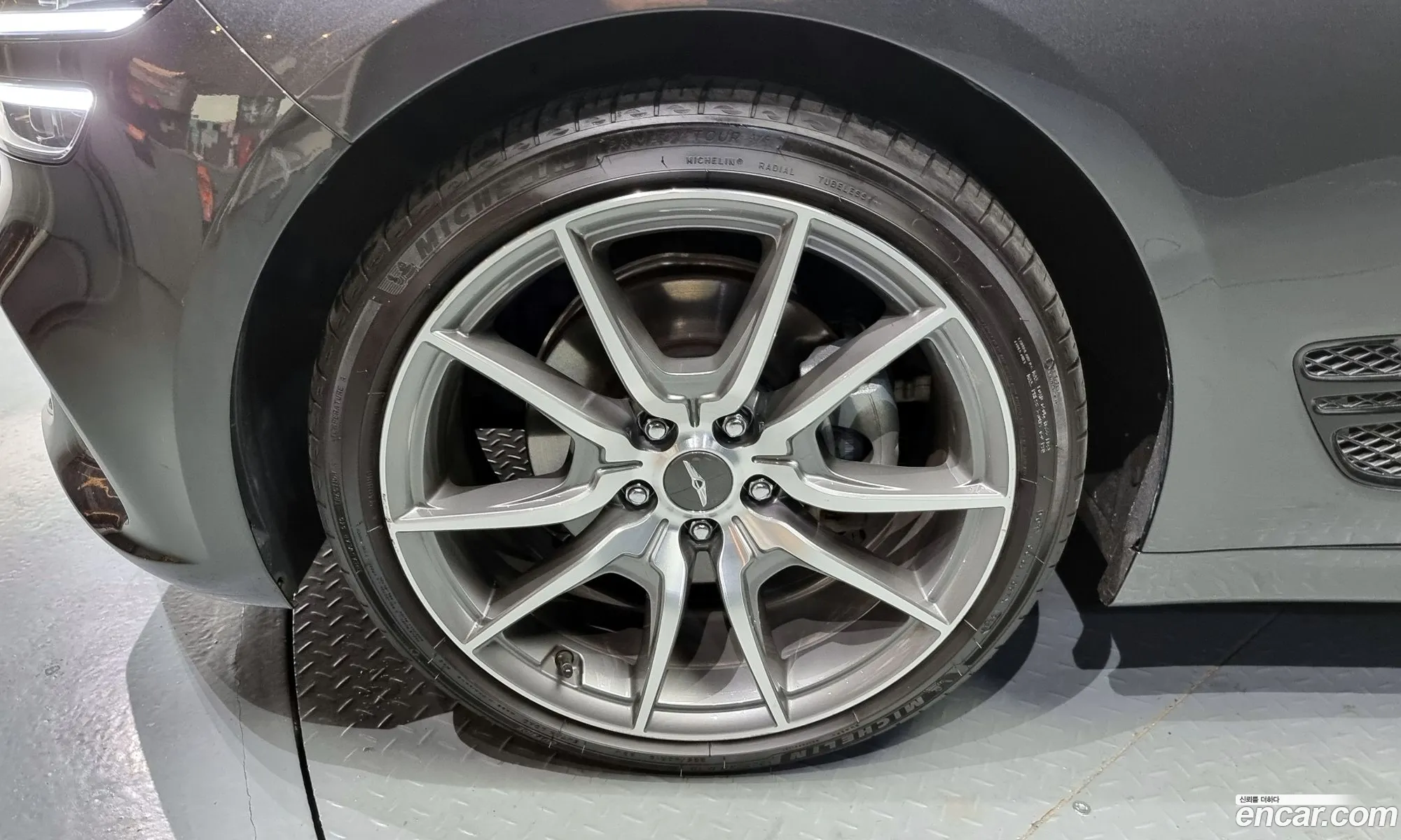 Genesis G70 I Gasoline 20T 2Wd 2020 - фотография 1124843