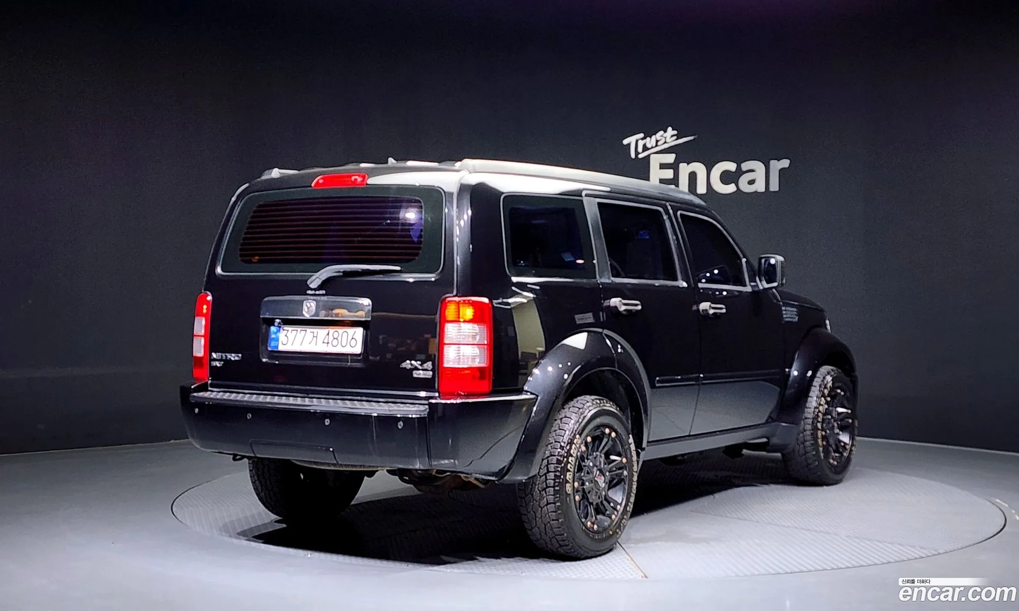 Dodge Nitro Nitro 28 Diesel 2008 - фотография 3751895