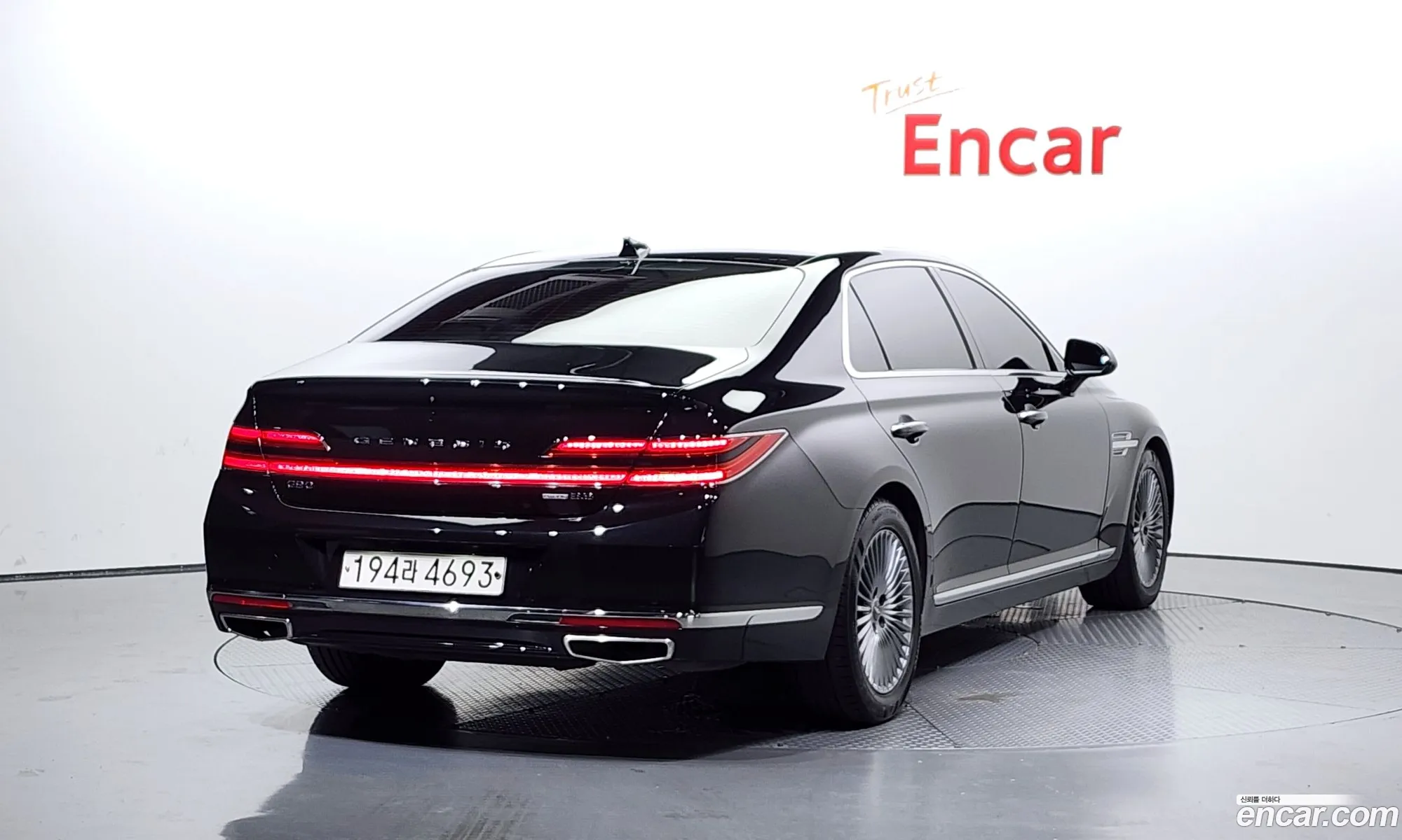 Genesis G90 I 38 Awd 2019 - фотография 997504