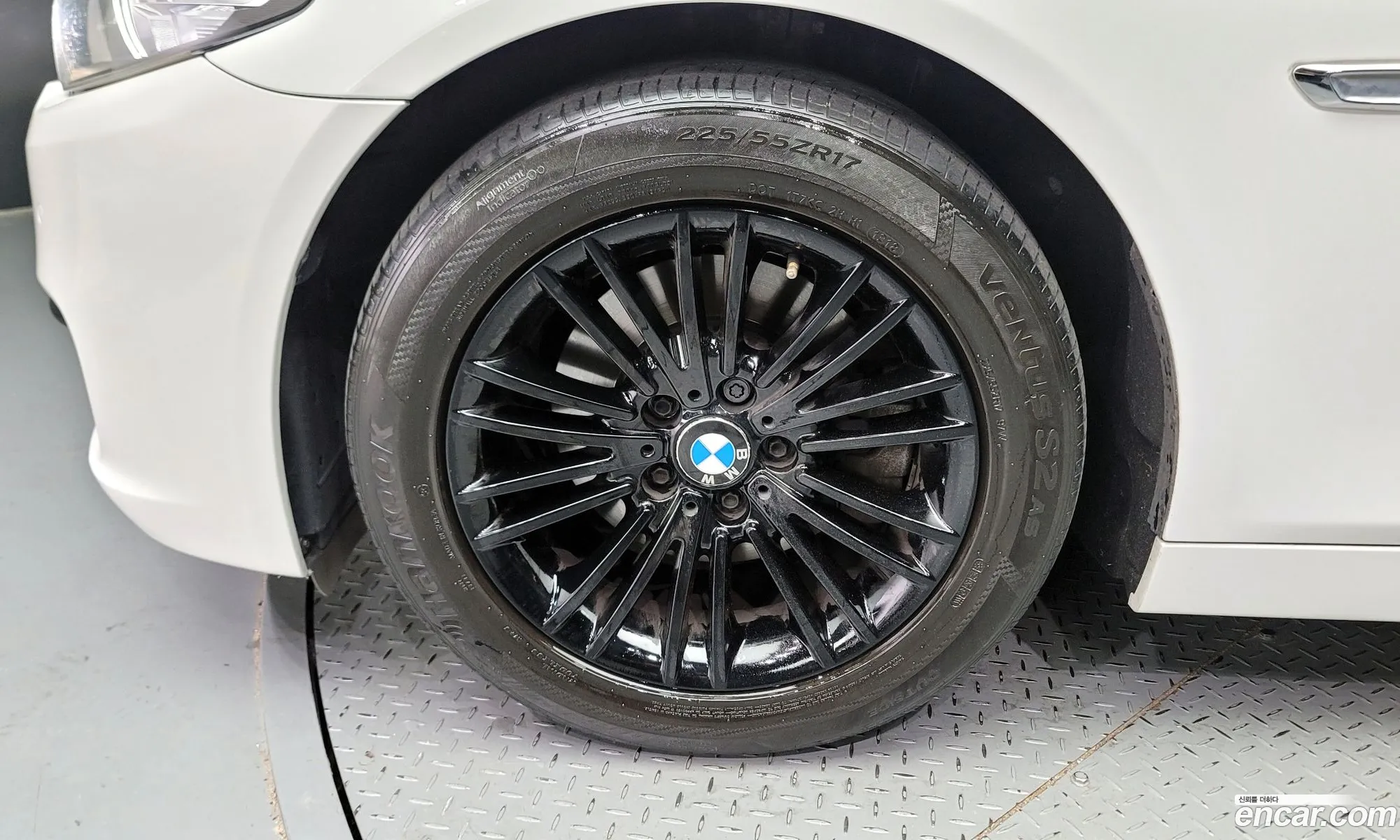 BMW 5Er Vi F10F11F07 520D 2014 - фотография 18958710