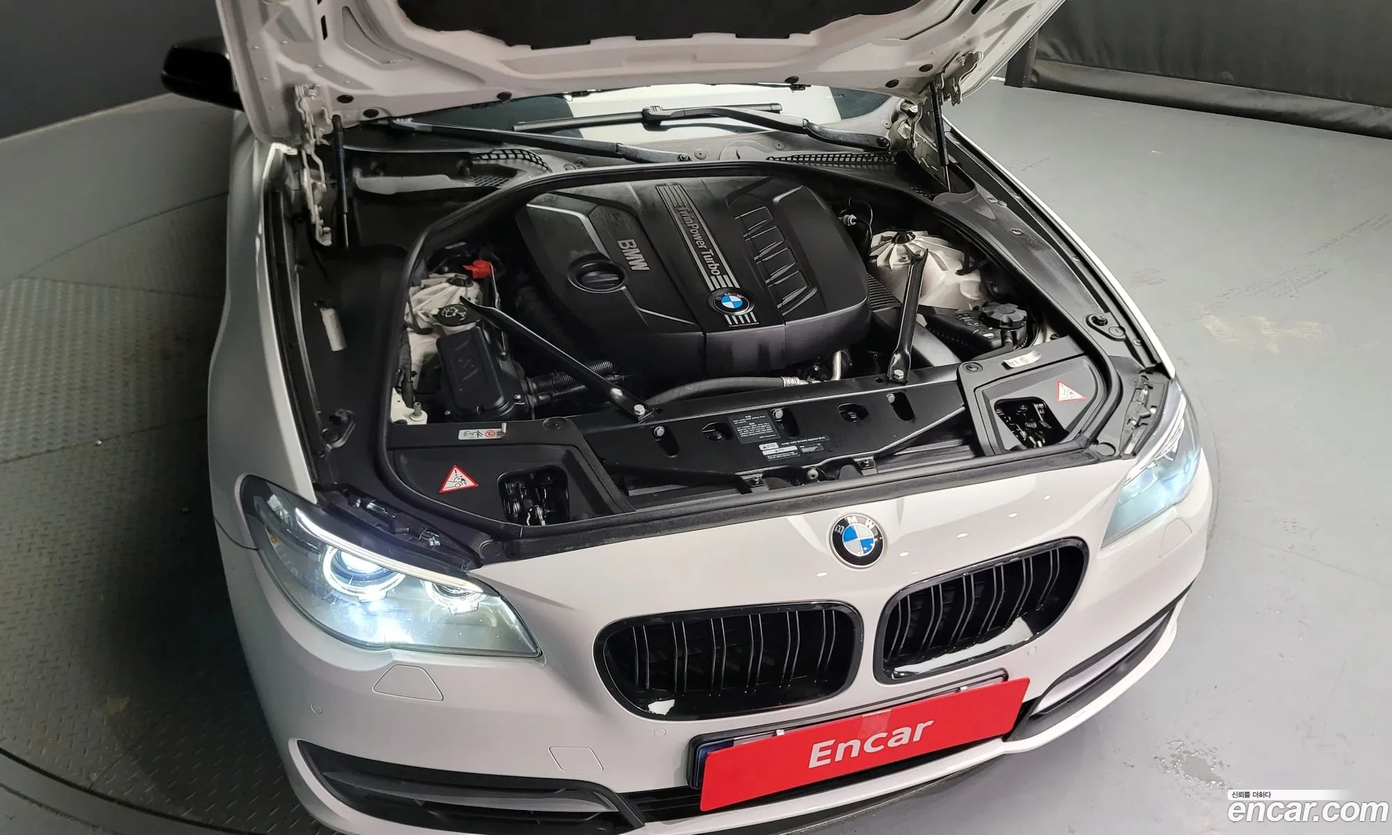 BMW 5Er Vi F10F11F07 520D 2014 - фотография 18958711