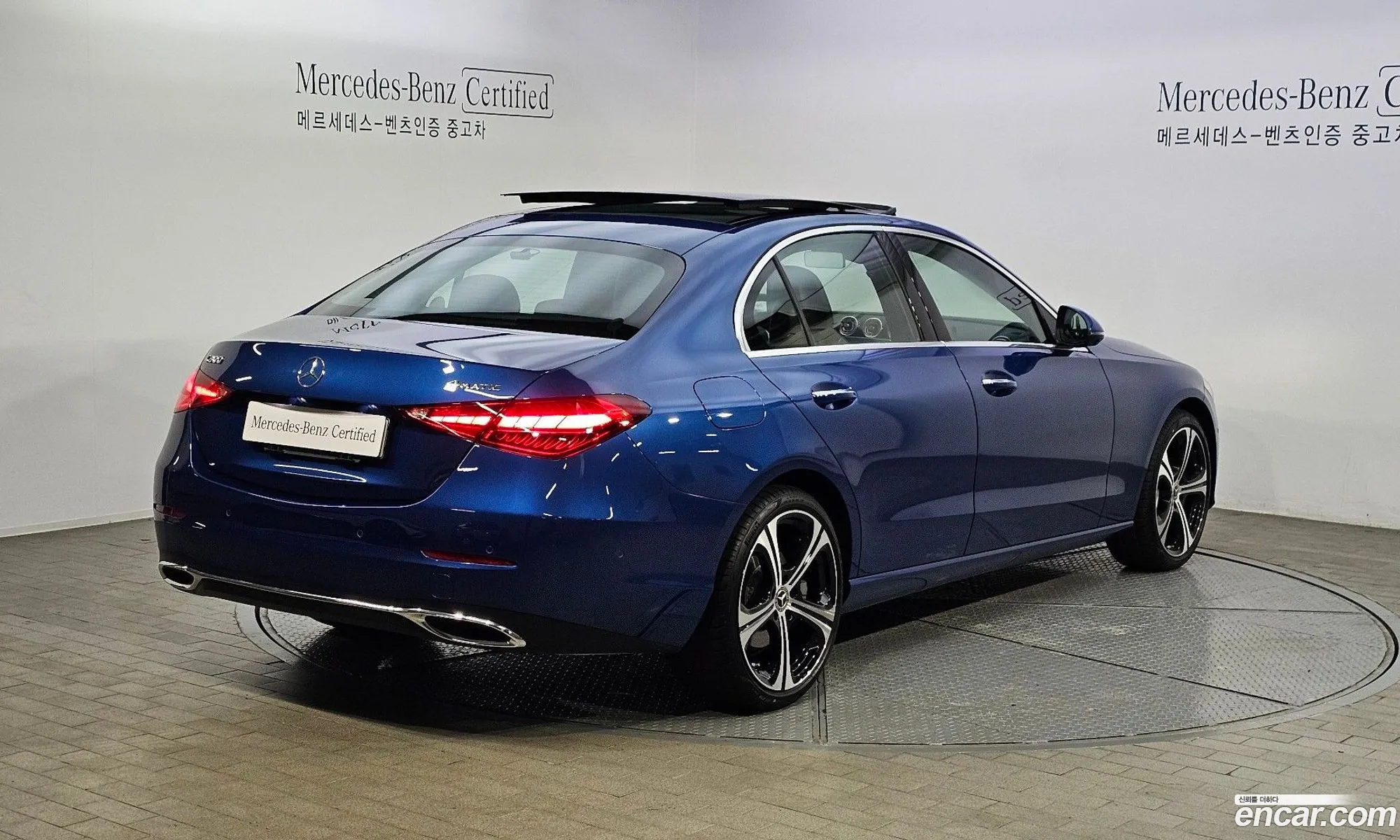 Mercedes-Benz C-Klasse C300 4Matic Avant Garde 2023 - фотография 16366794