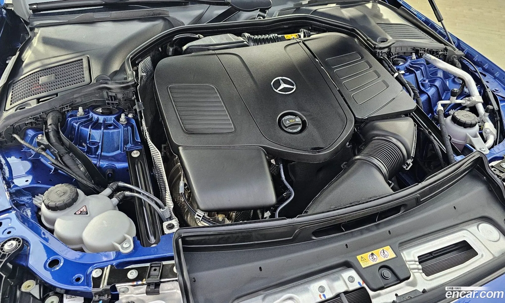 Mercedes-Benz C-Klasse C300 4Matic Avant Garde 2023 - фотография 16366798