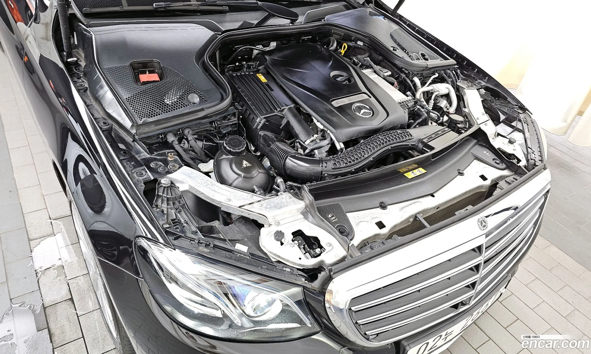 Mercedes-Benz E-Klasse V W213 S213 C238 E300 4Matic Exclusive 2018 - фотография 16357275
